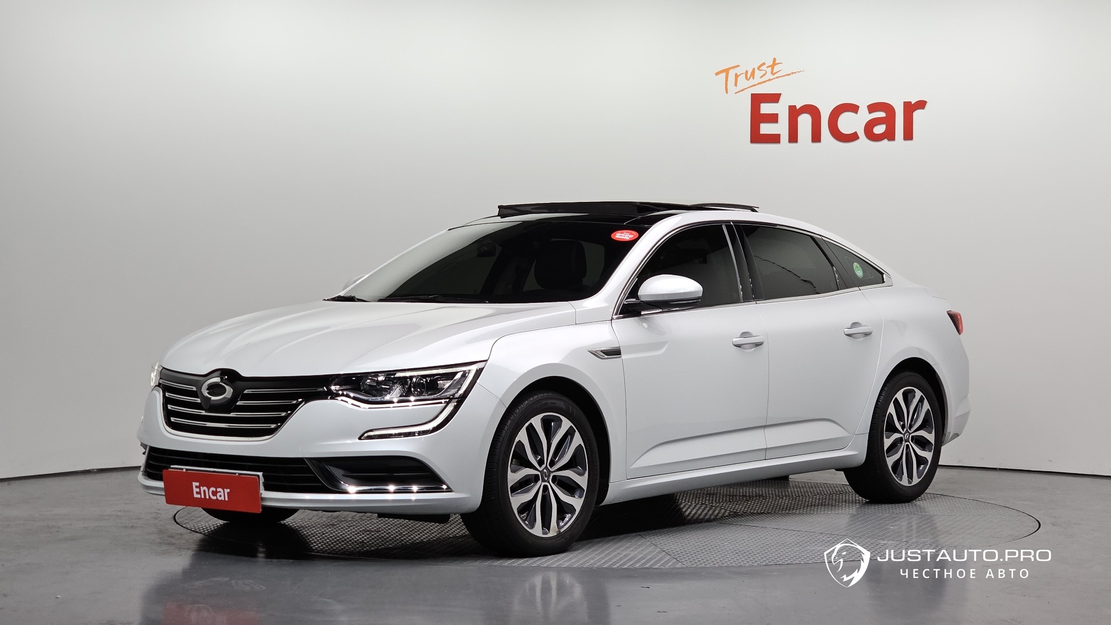 Автомобиль Renault-KoreaSamsung SM6