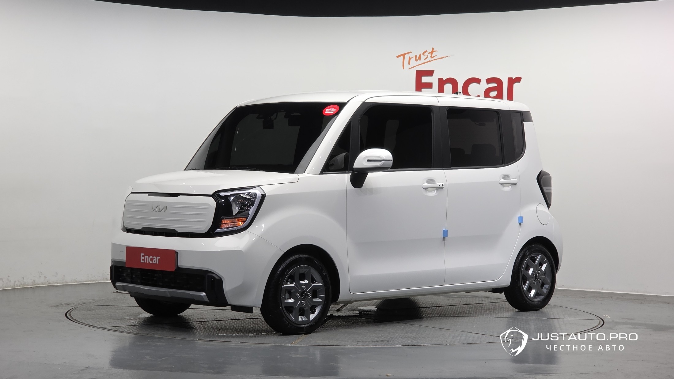 Автомобиль Kia RAY