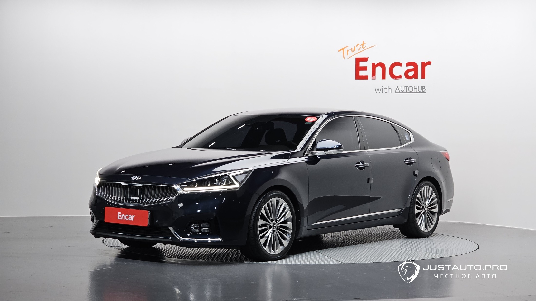 Автомобиль Kia K7