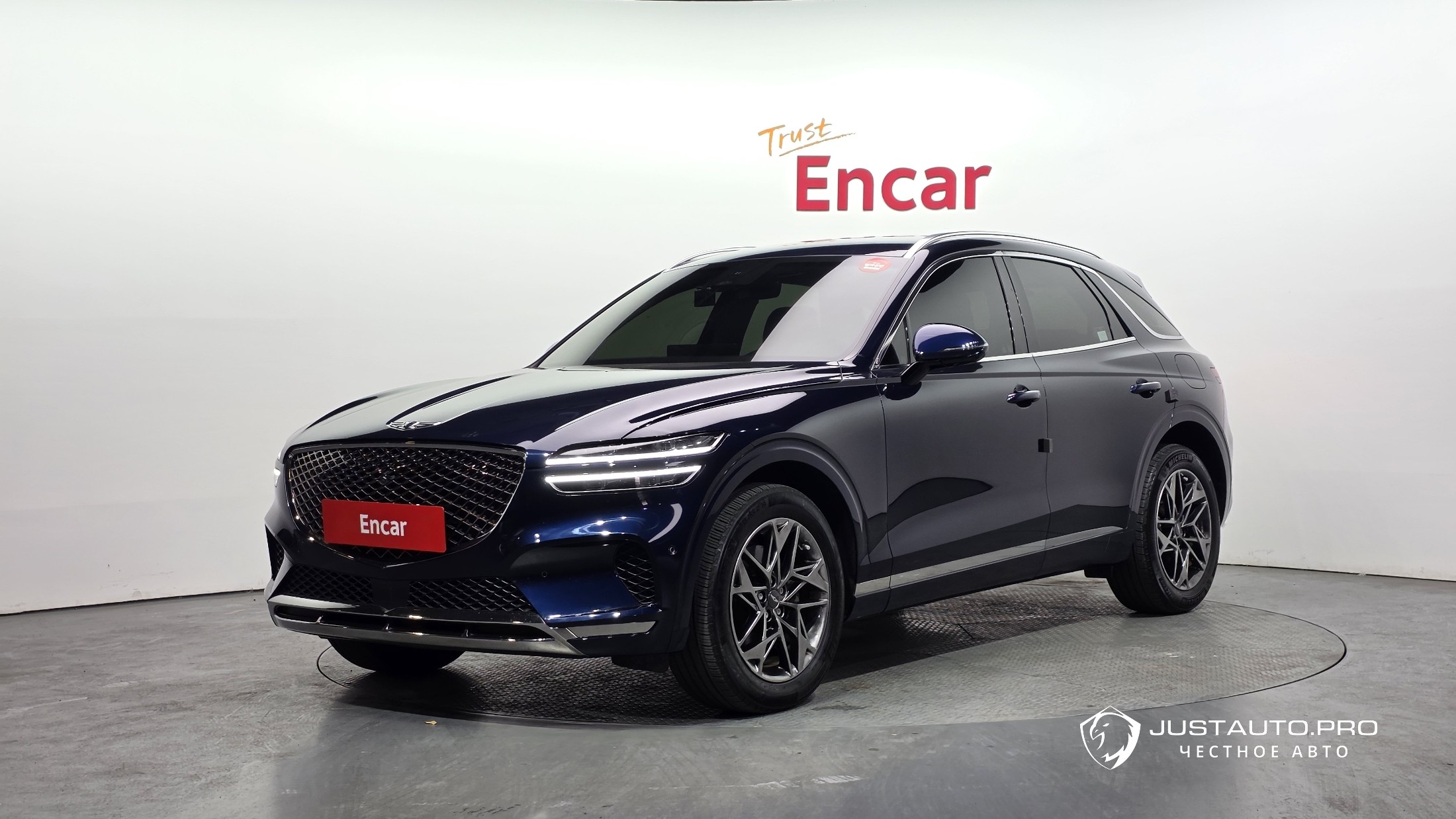 Автомобиль Genesis GV70