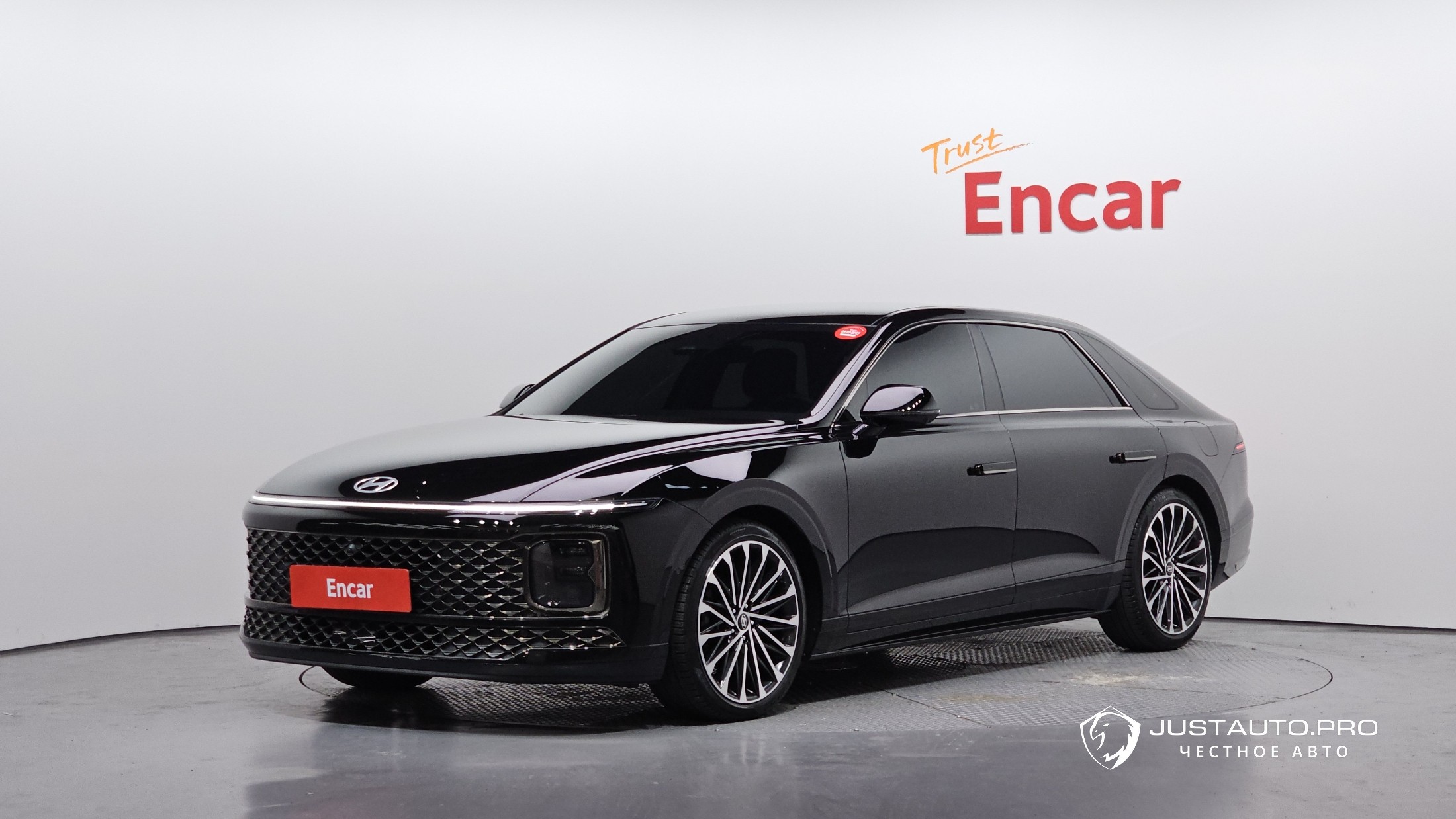 Автомобиль Hyundai Grandeur