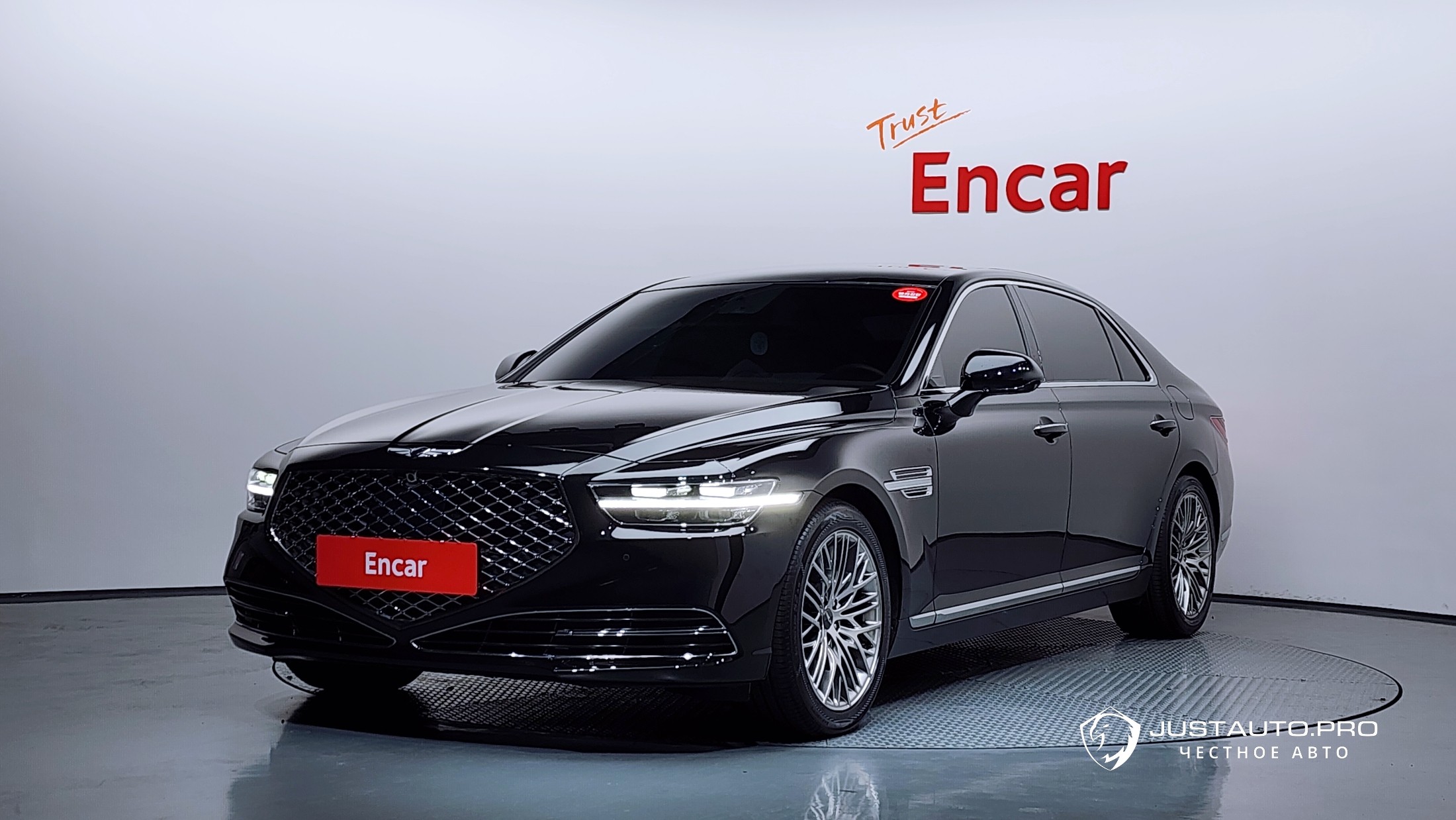 Автомобиль Genesis G90