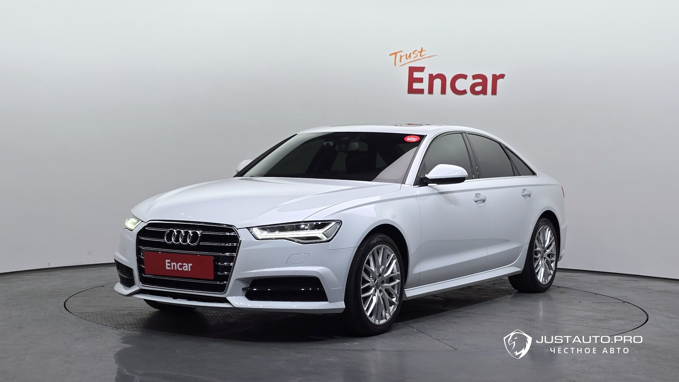 Автомобиль Audi A6