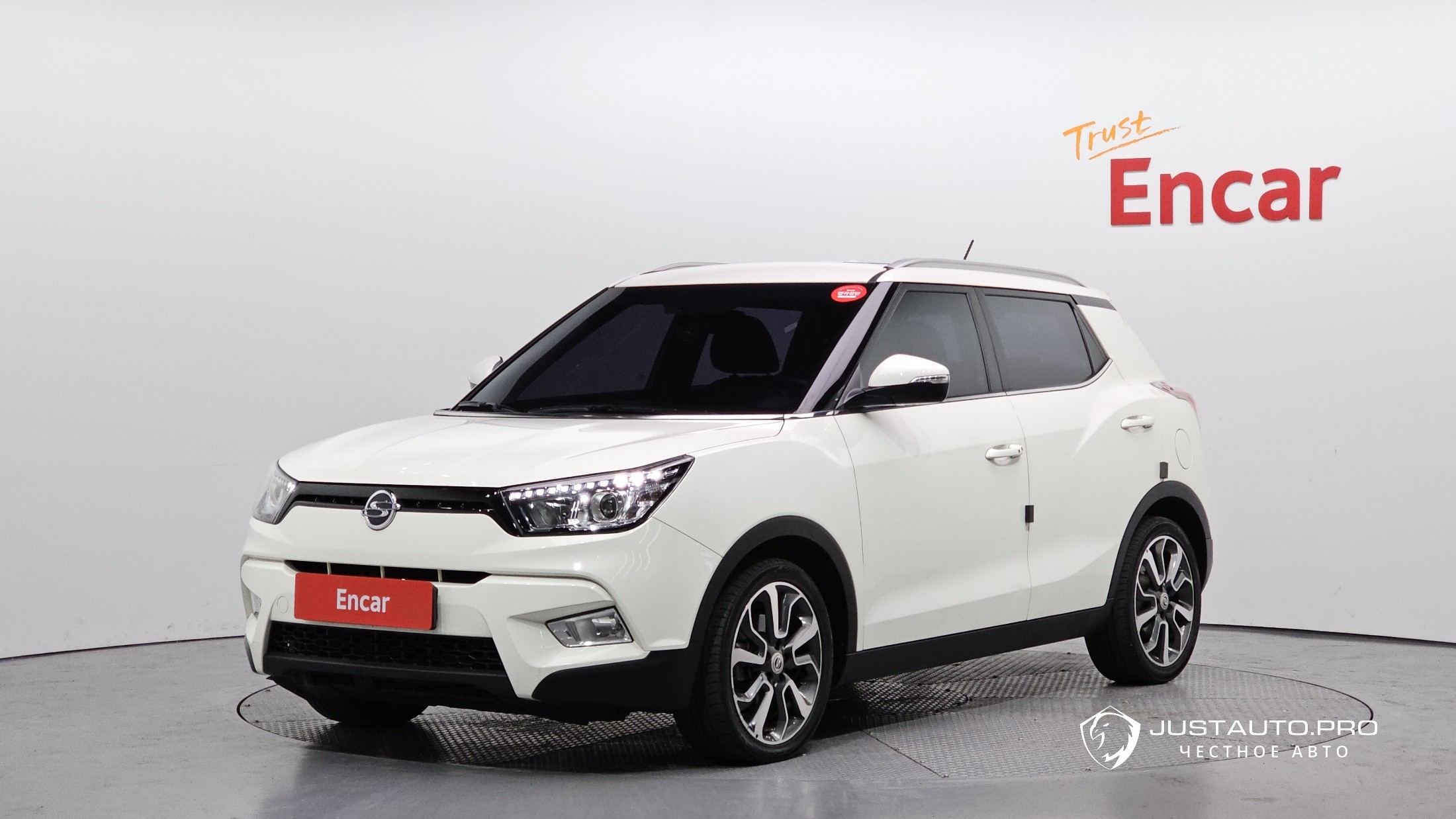 Автомобиль KG_Mobility_Ssangyong TIBOLI