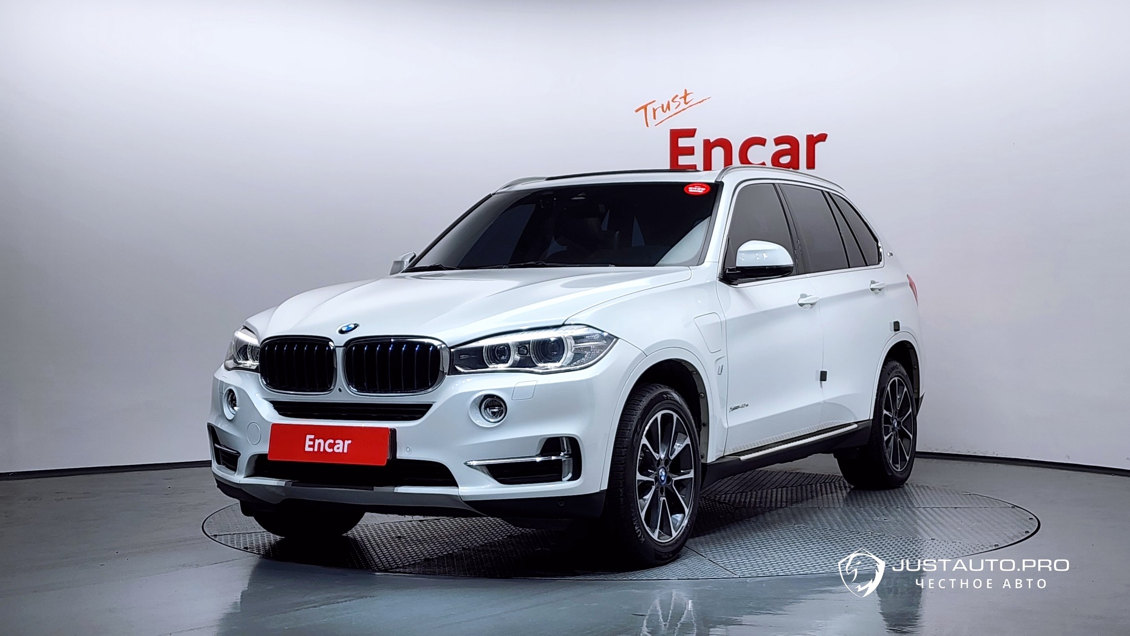 Автомобиль BMW X5