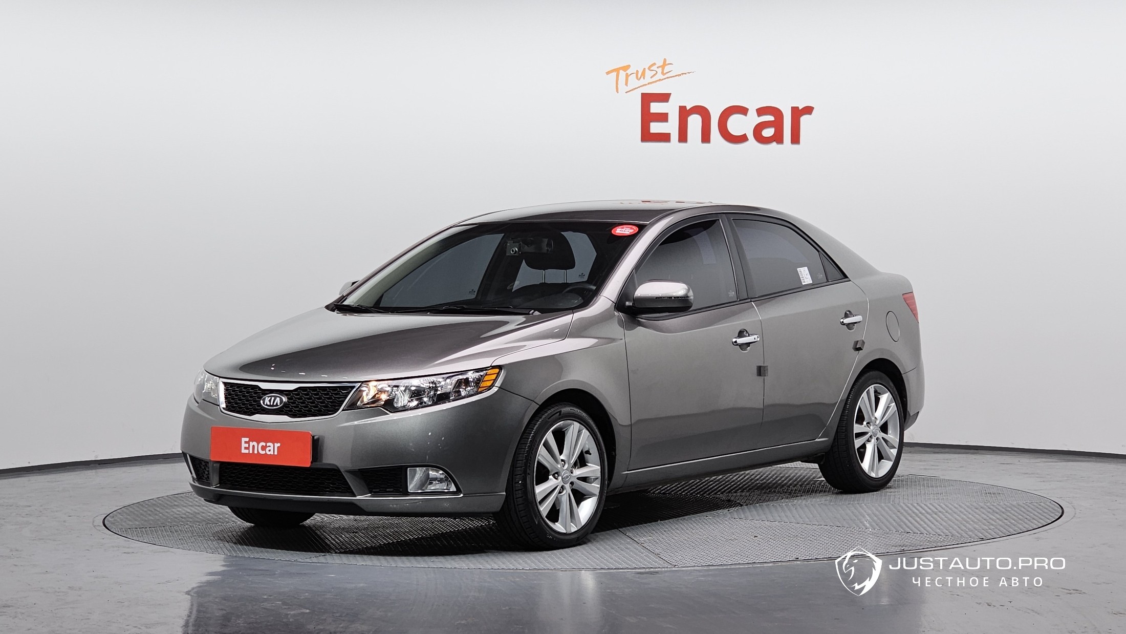 Автомобиль Kia Porte