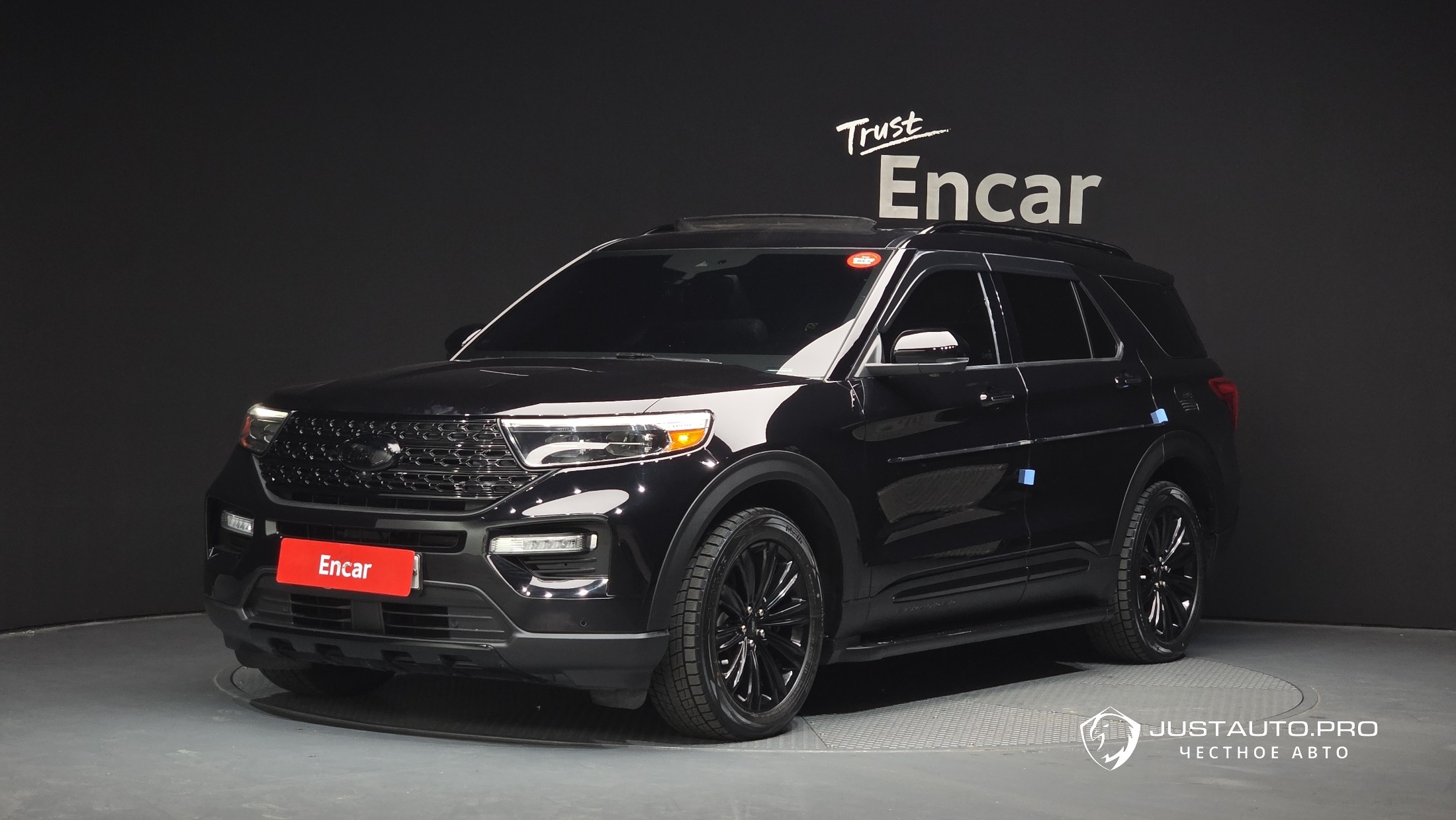 Автомобиль Ford Explorer