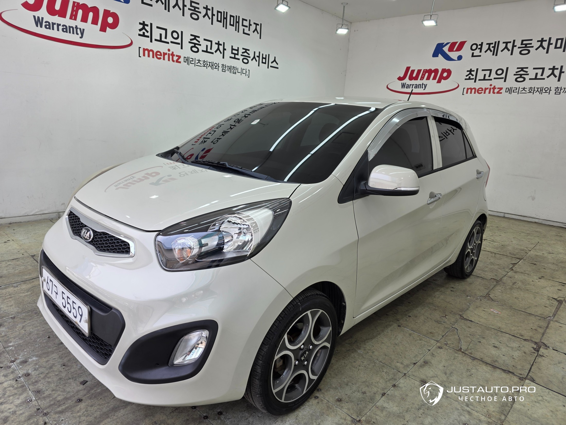 Автомобиль Kia morning