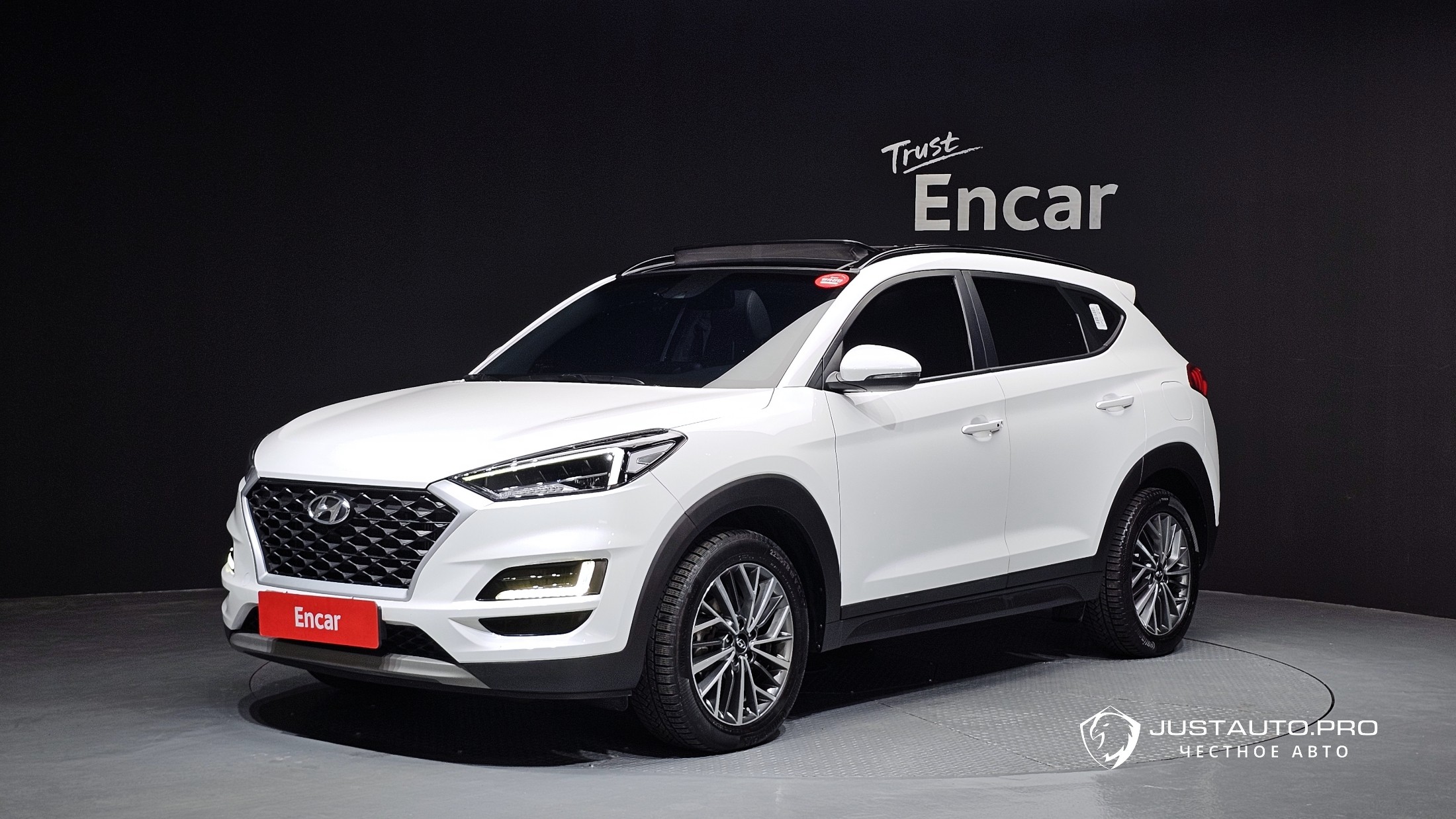 Автомобиль Hyundai Tucson