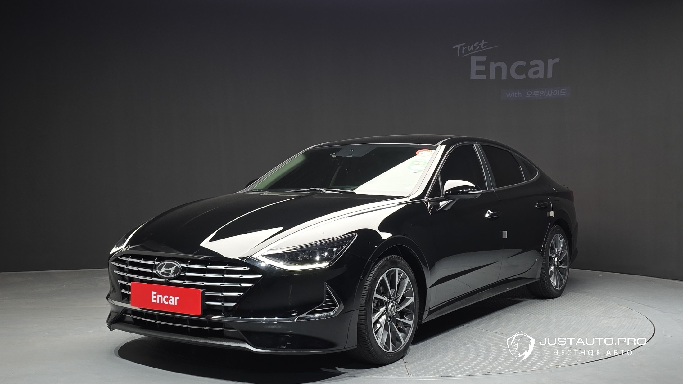 Автомобиль Hyundai Sonata