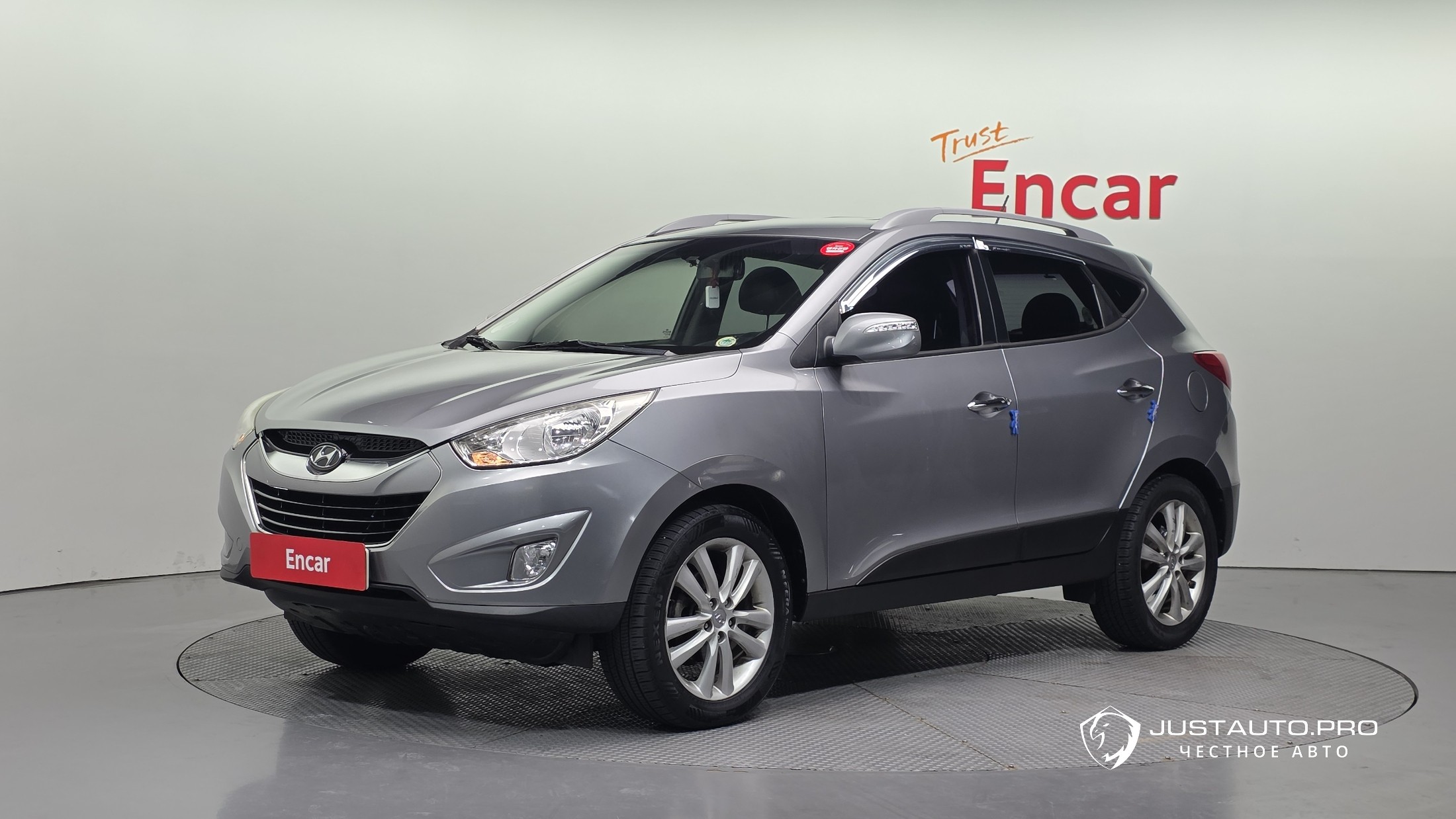 Автомобиль Hyundai Tucson