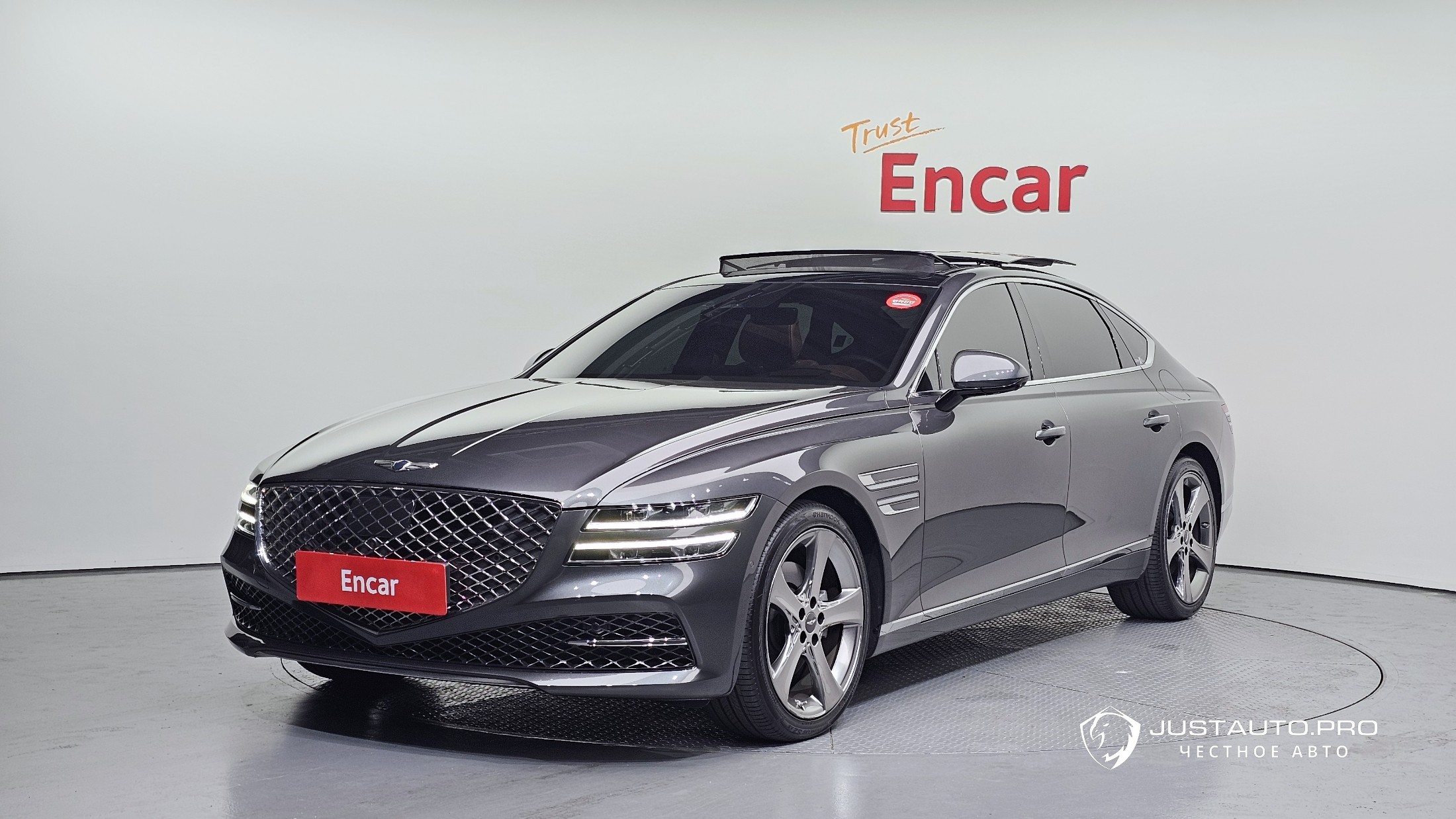 Автомобиль Genesis G80