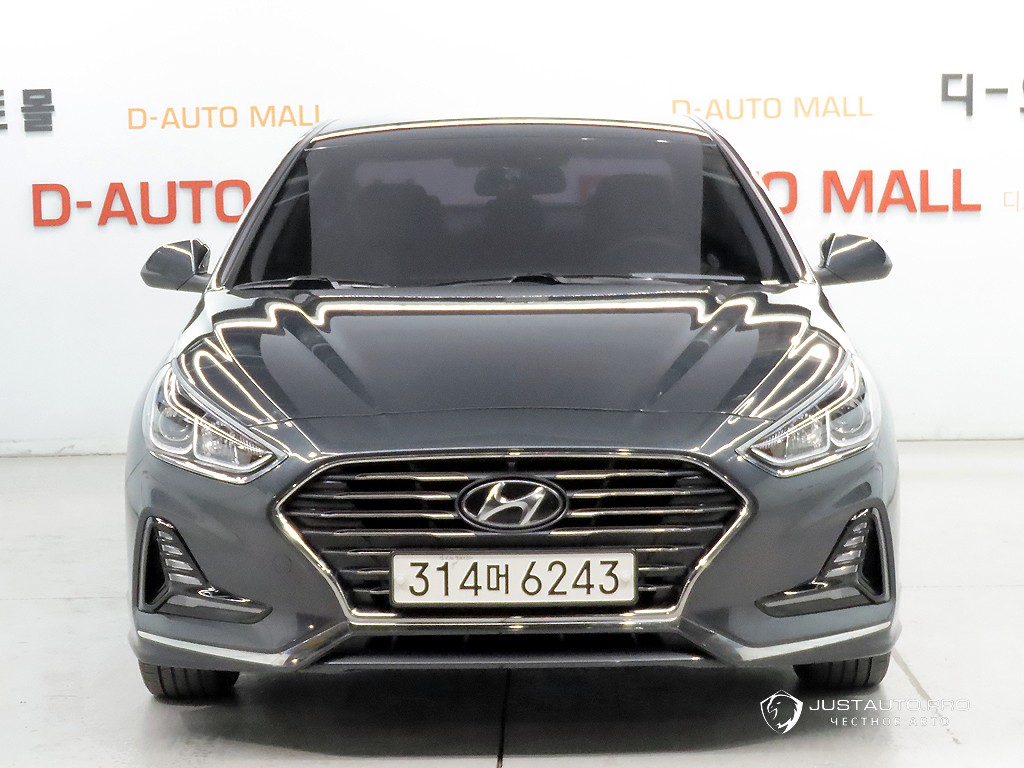 Автомобиль Hyundai Sonata