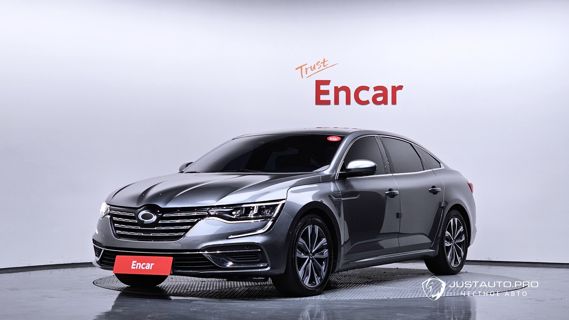 Автомобиль Renault-KoreaSamsung SM6