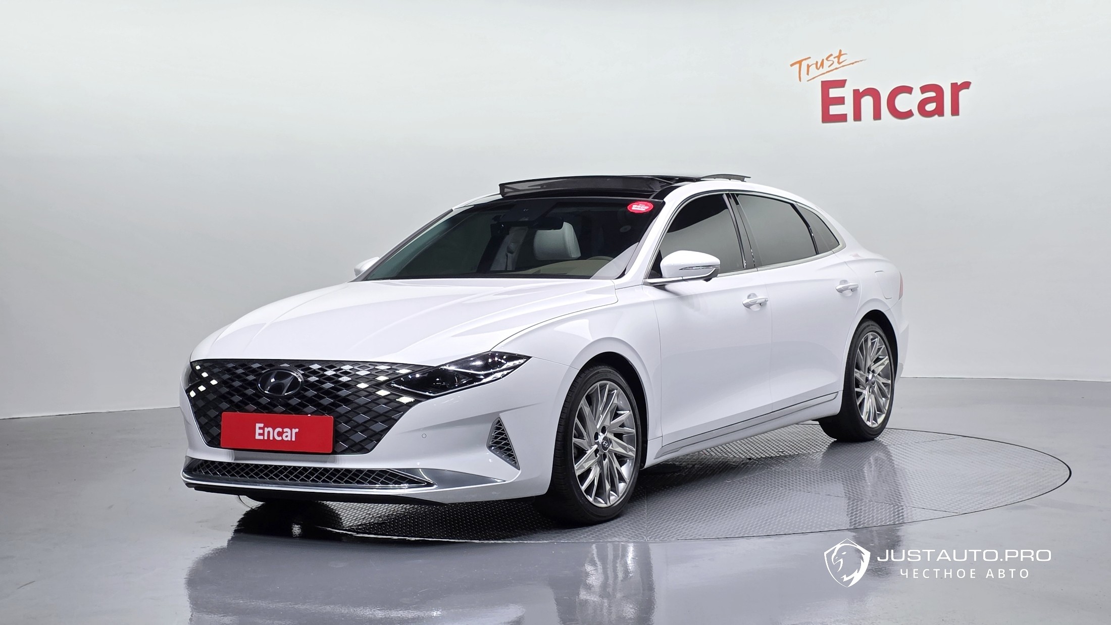 Автомобиль Hyundai Grandeur