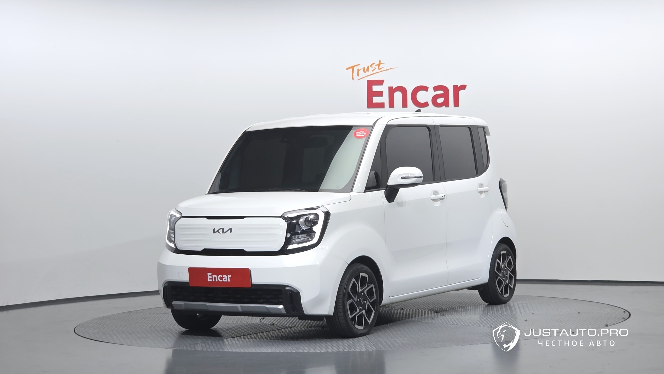 Автомобиль Kia RAY