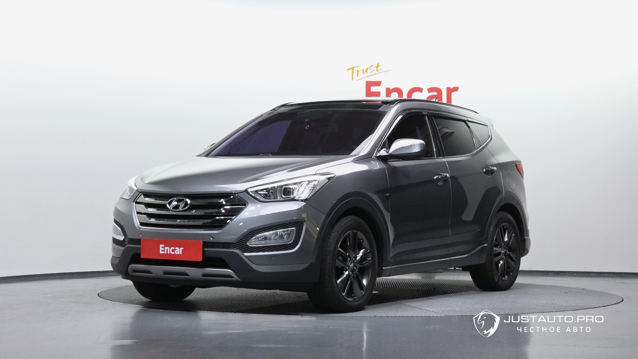 Автомобиль Hyundai Santafe