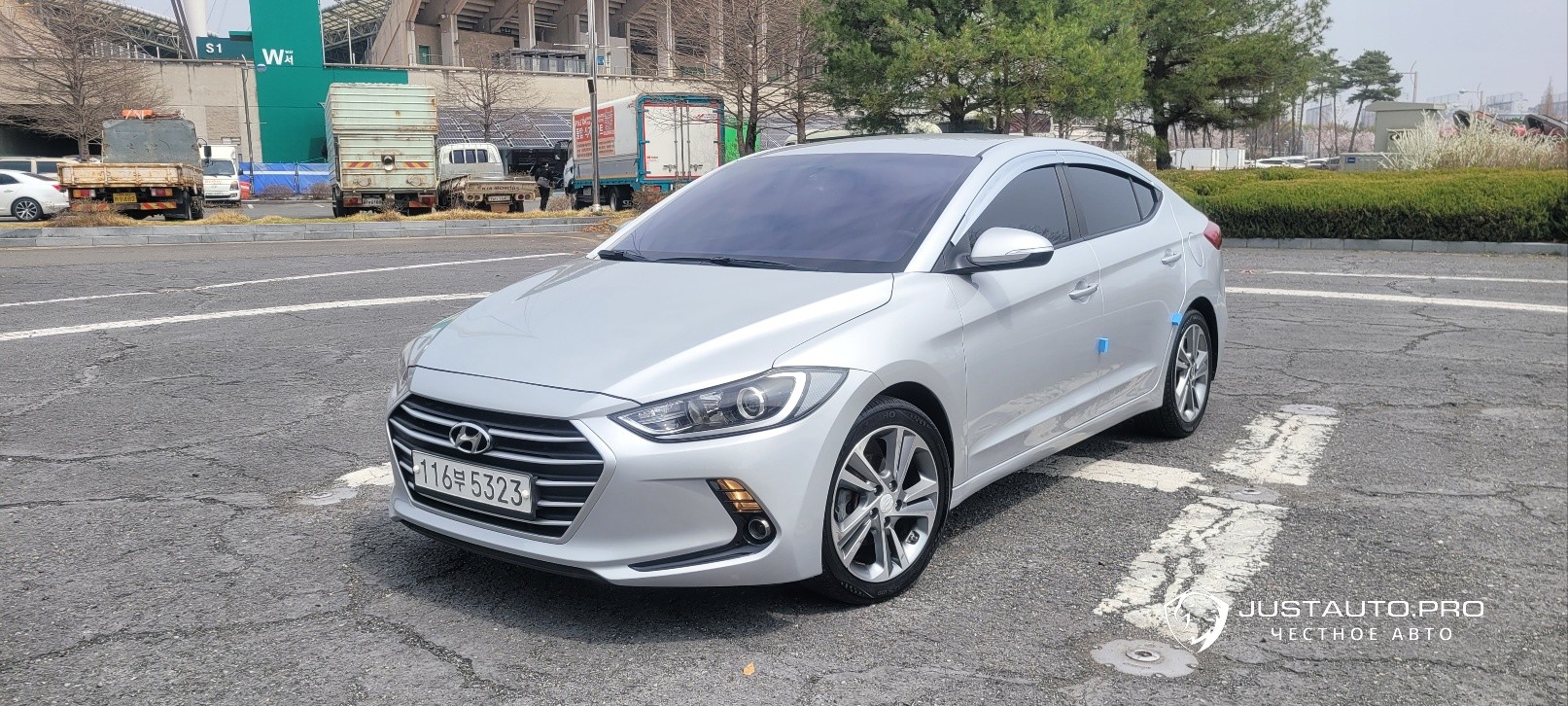 Автомобиль Hyundai AVANTE