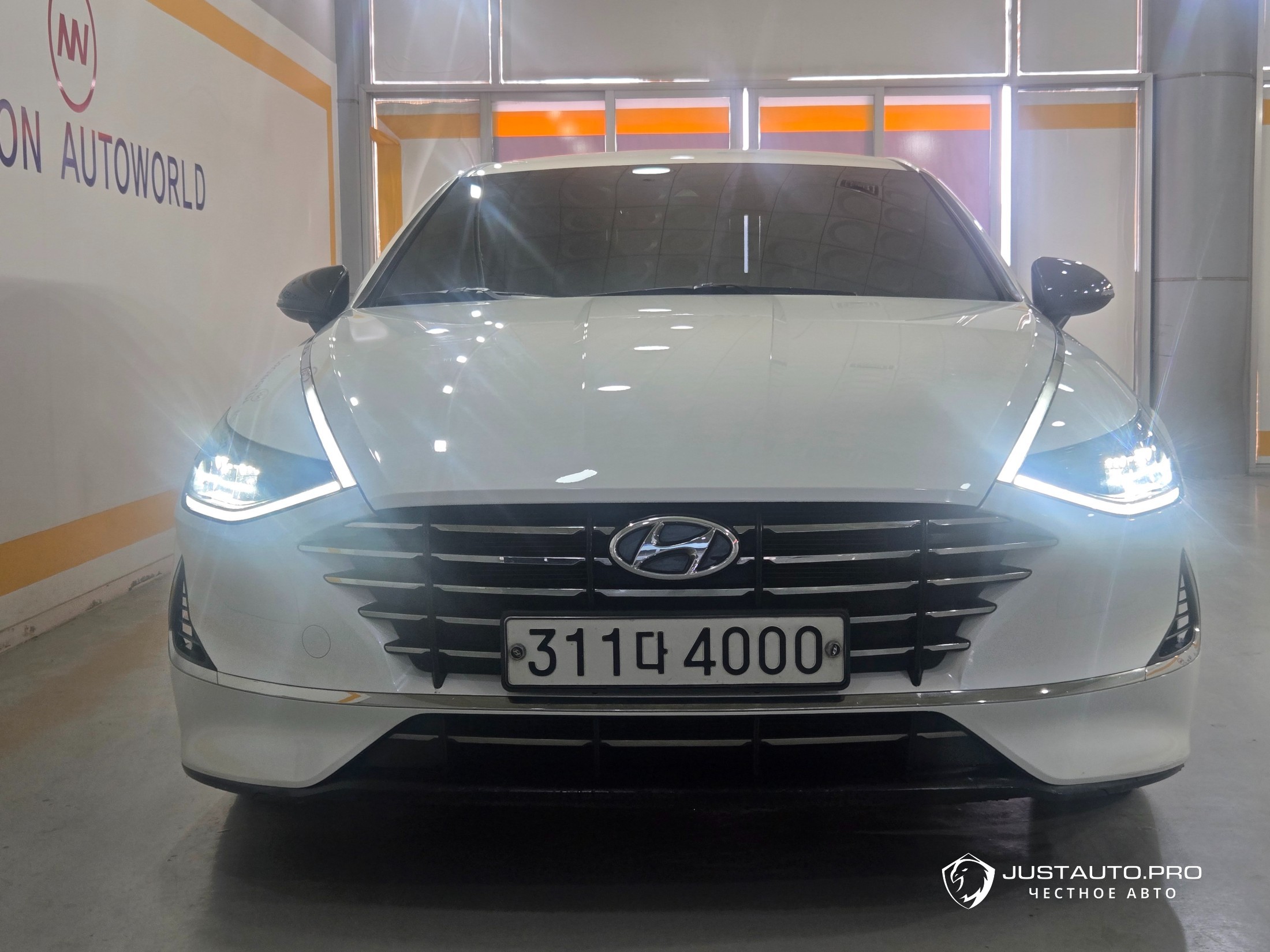 Автомобиль Hyundai Sonata