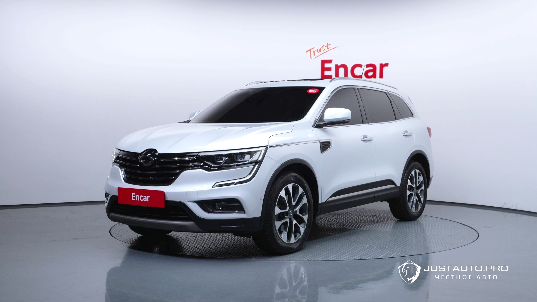 Автомобиль Renault-KoreaSamsung QM6