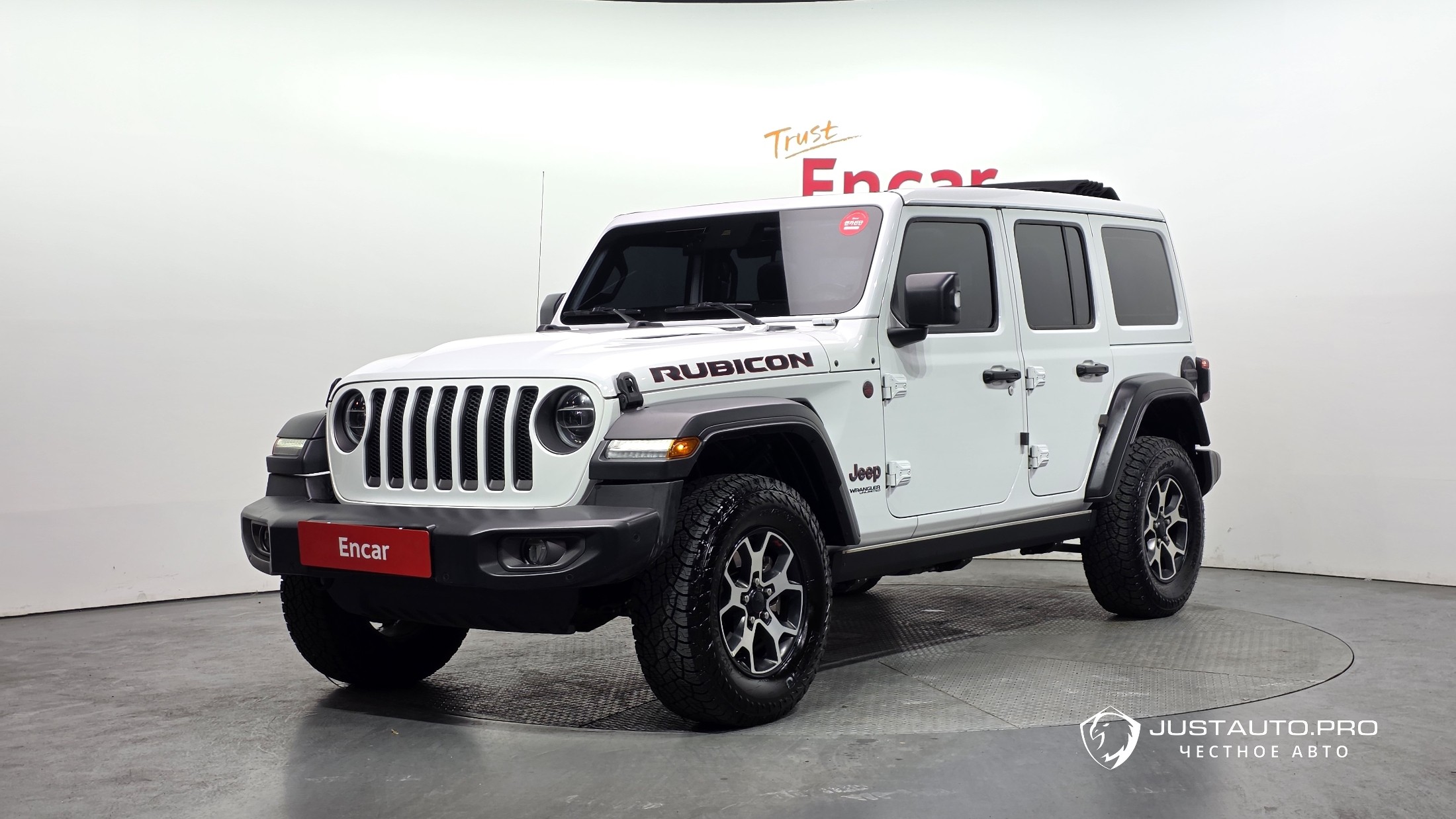 Автомобиль Jeep Wrangler