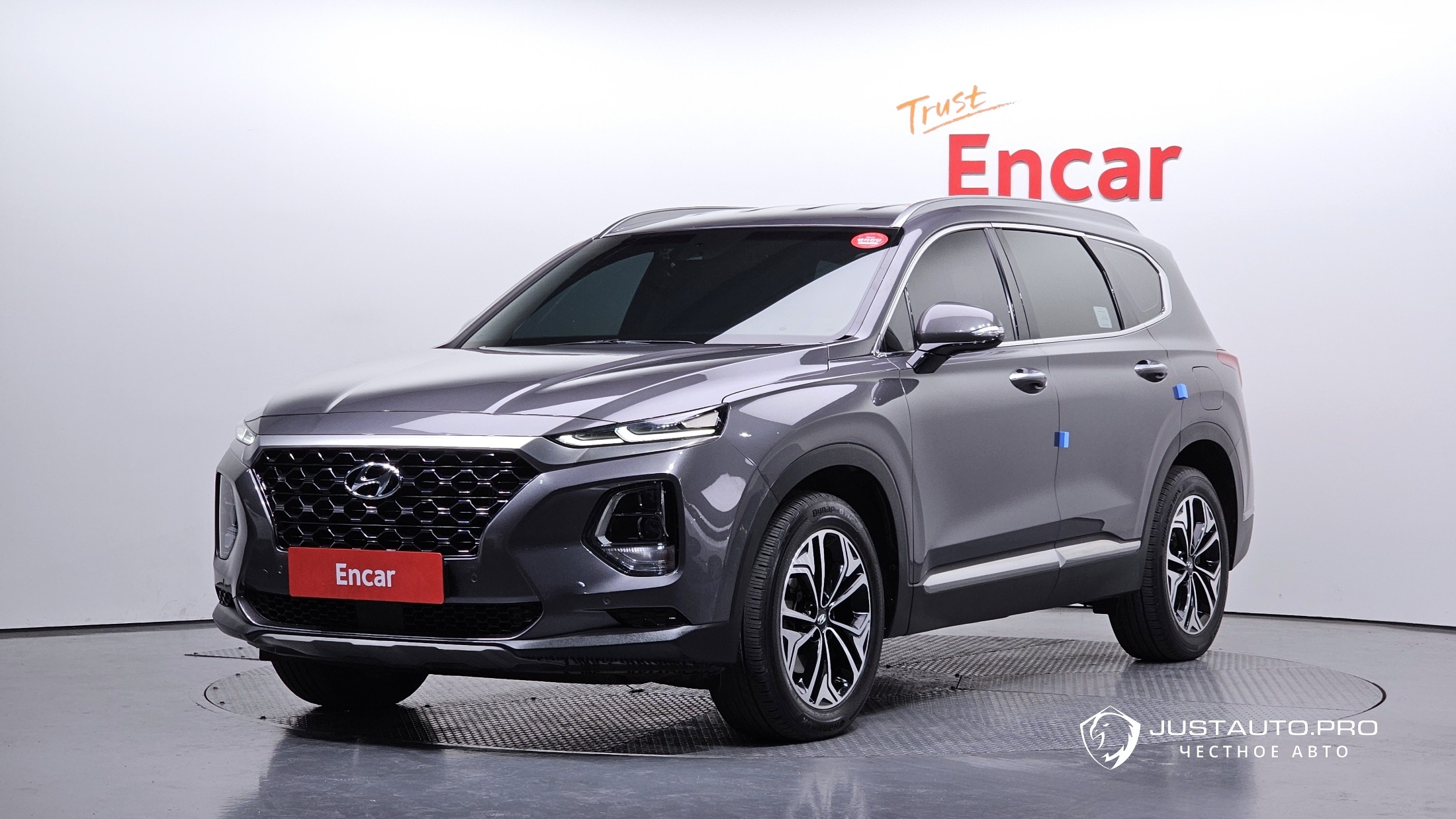 Автомобиль Hyundai Santafe