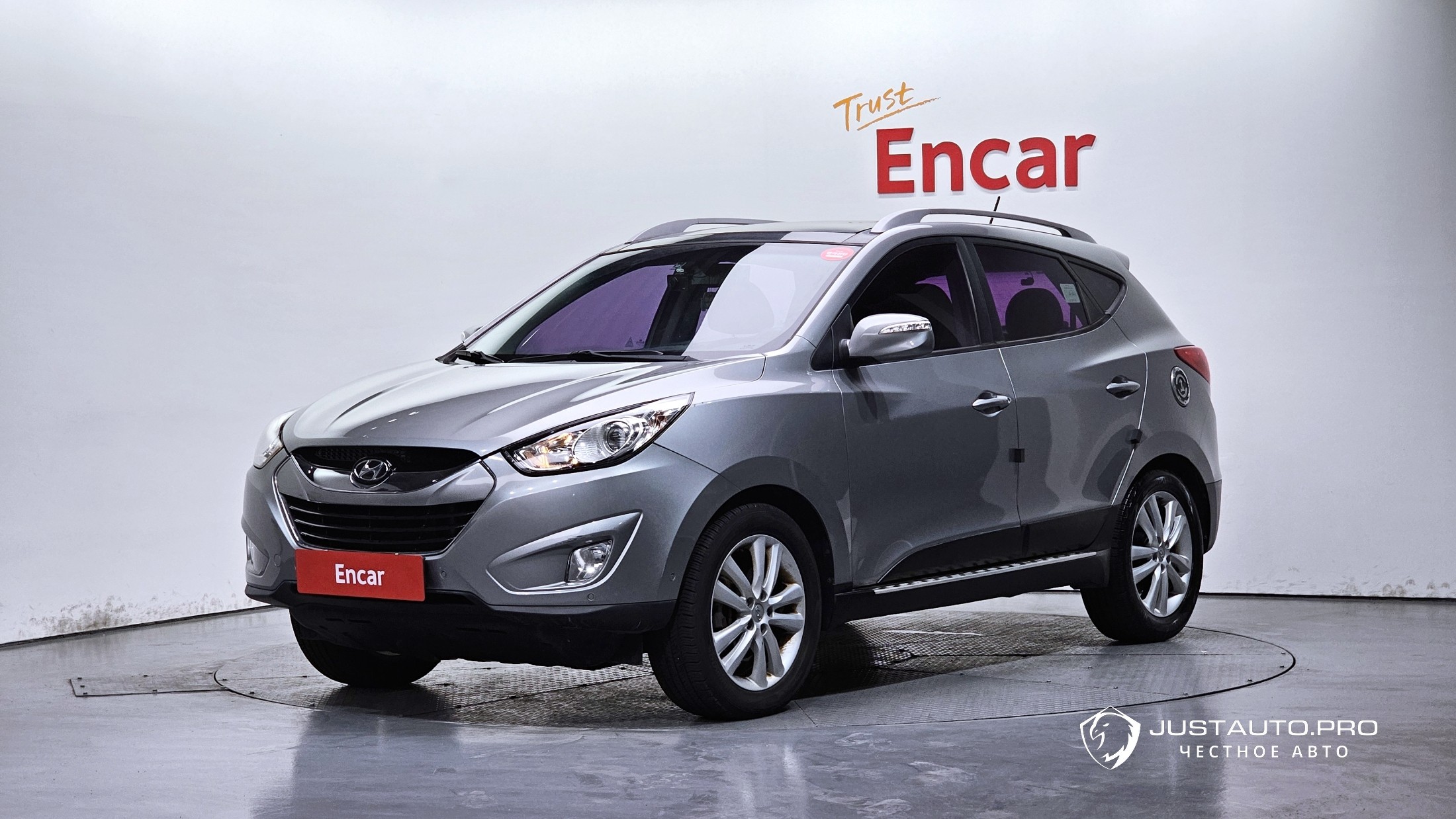 Автомобиль Hyundai Tucson