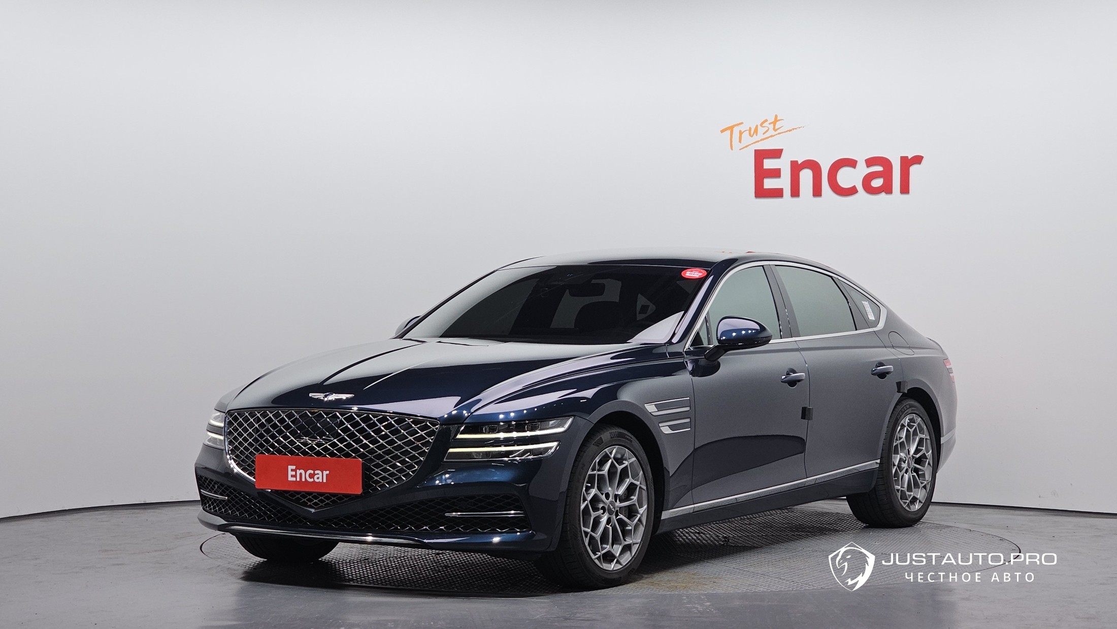 Автомобиль Genesis G80