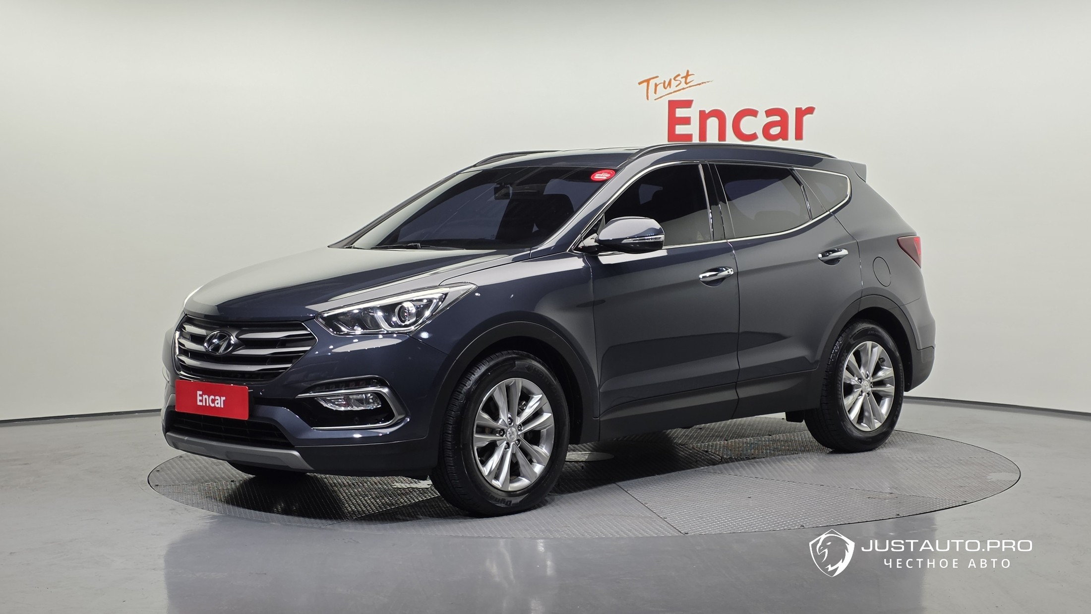 Автомобиль Hyundai Santafe