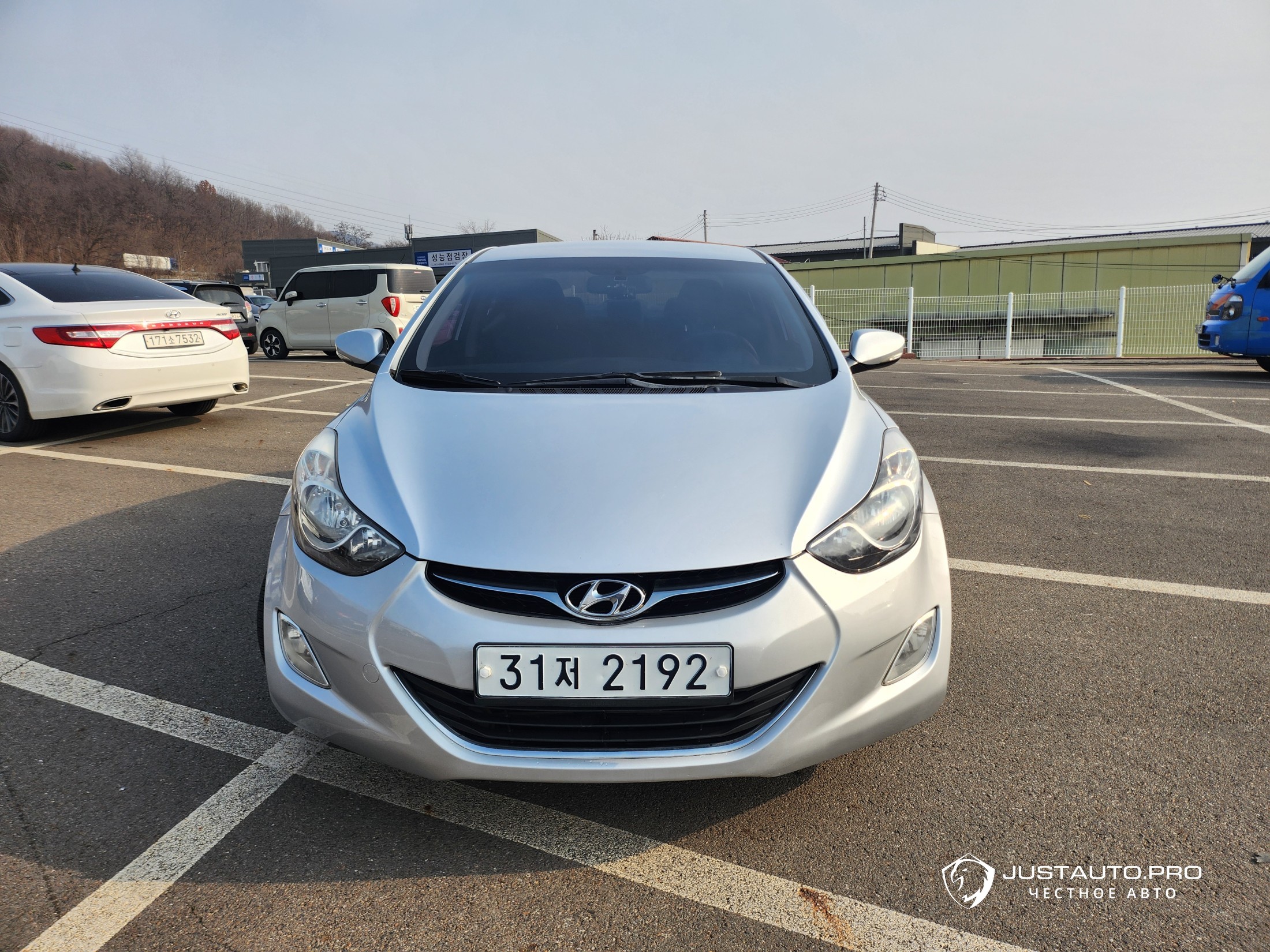 Автомобиль Hyundai AVANTE