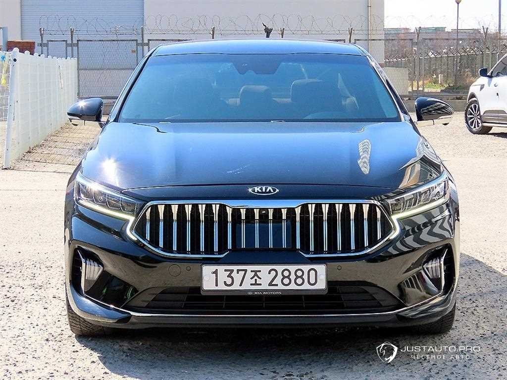 Автомобиль Kia K7