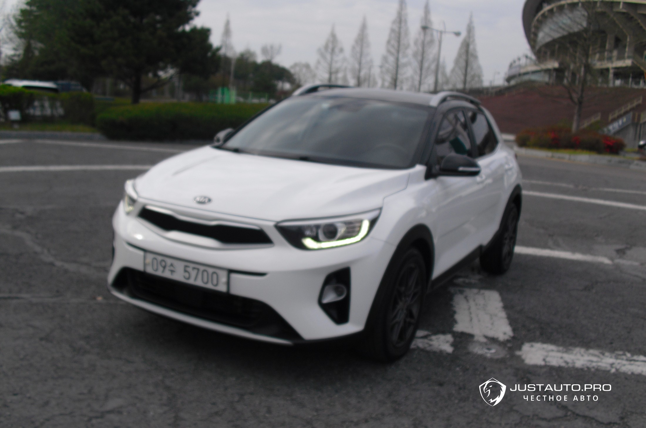 Автомобиль Kia Stonic