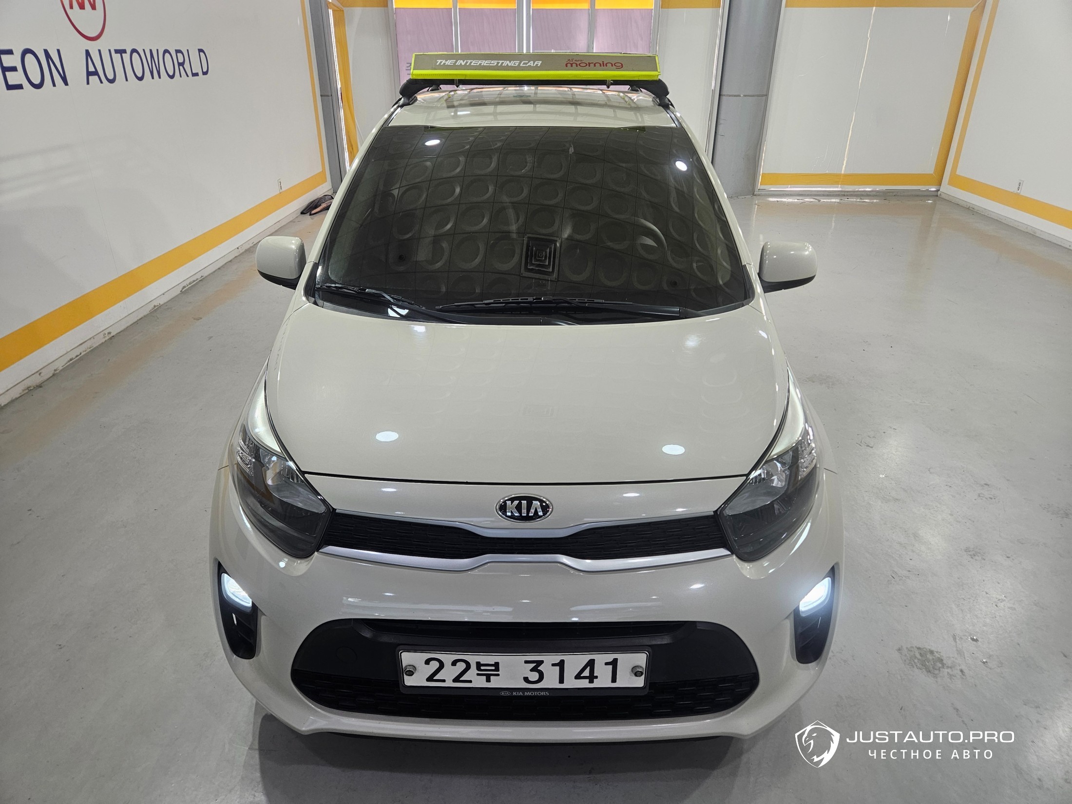 Автомобиль Kia morning