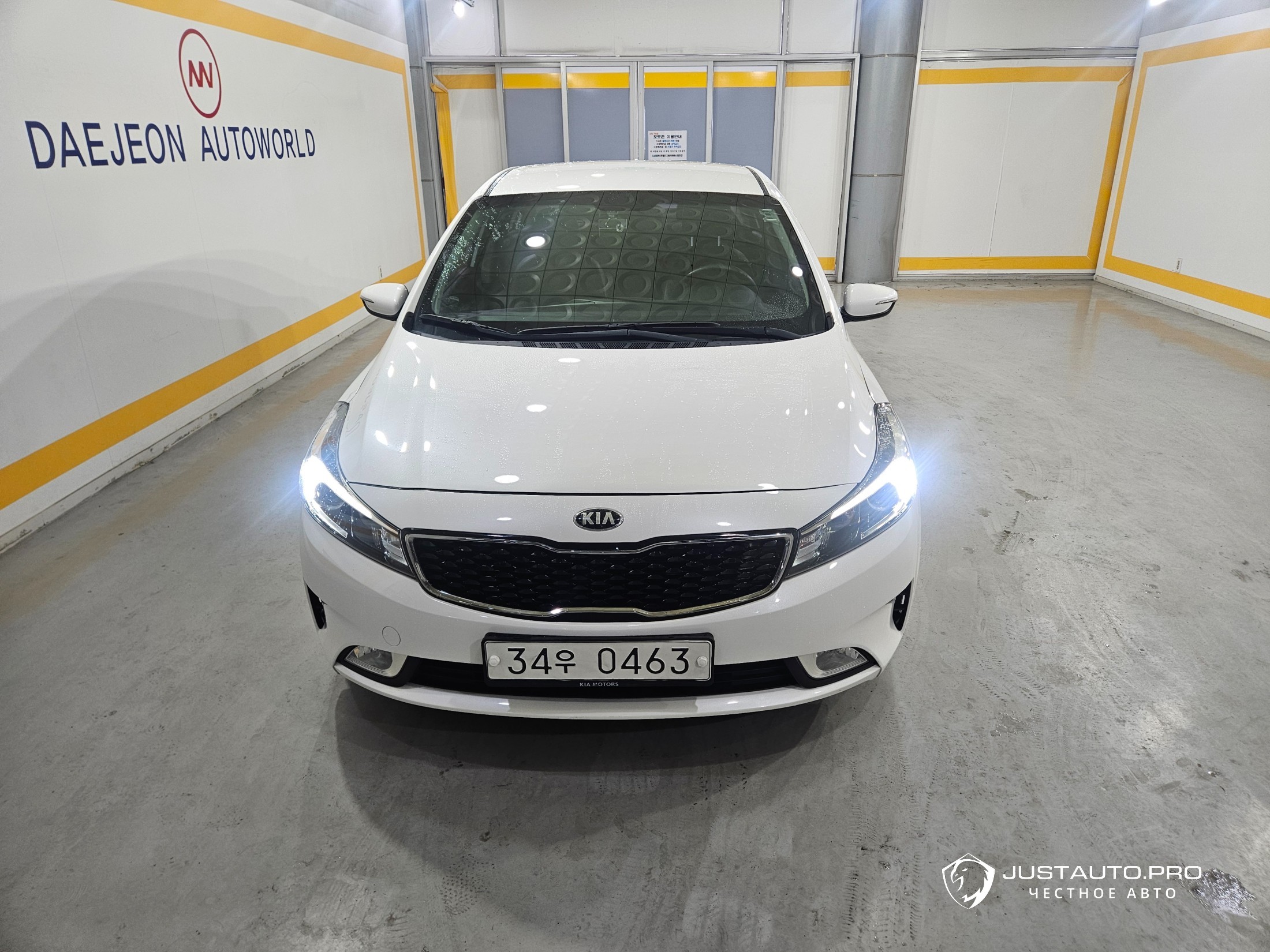 Автомобиль Kia K3
