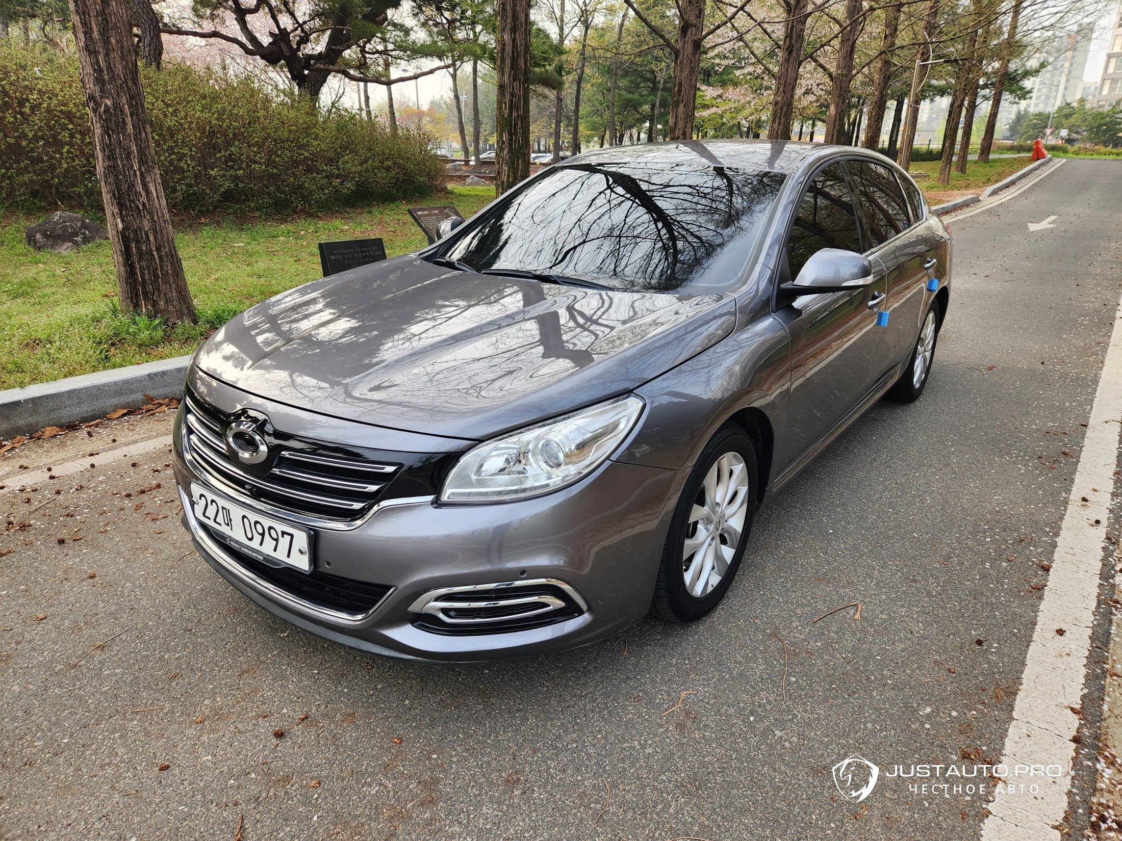 Автомобиль Renault-KoreaSamsung SM7