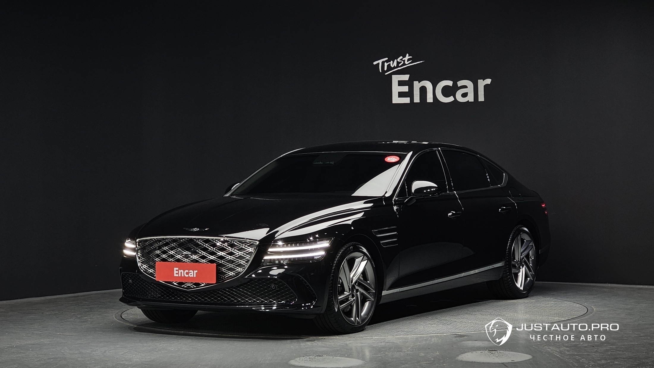 Автомобиль Genesis G80