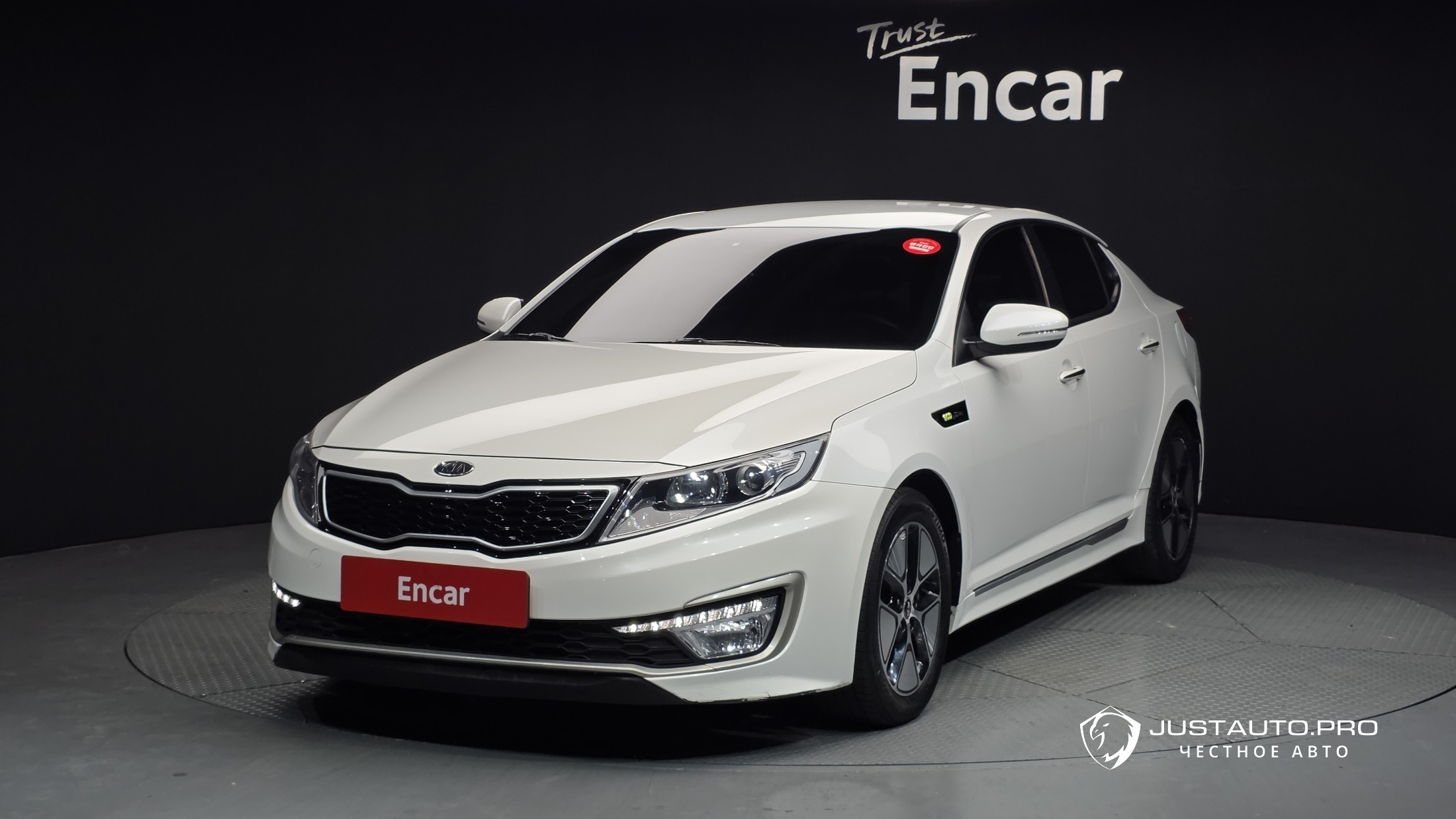 Автомобиль Kia K5