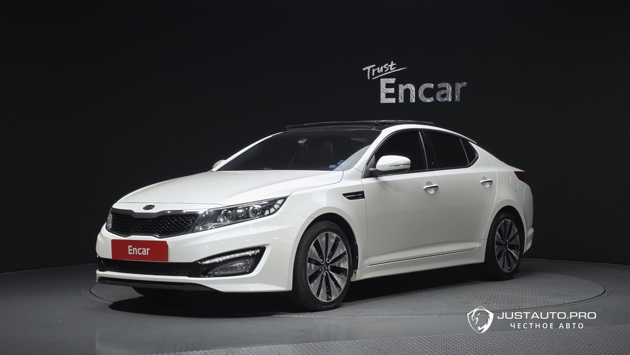 Автомобиль Kia K5