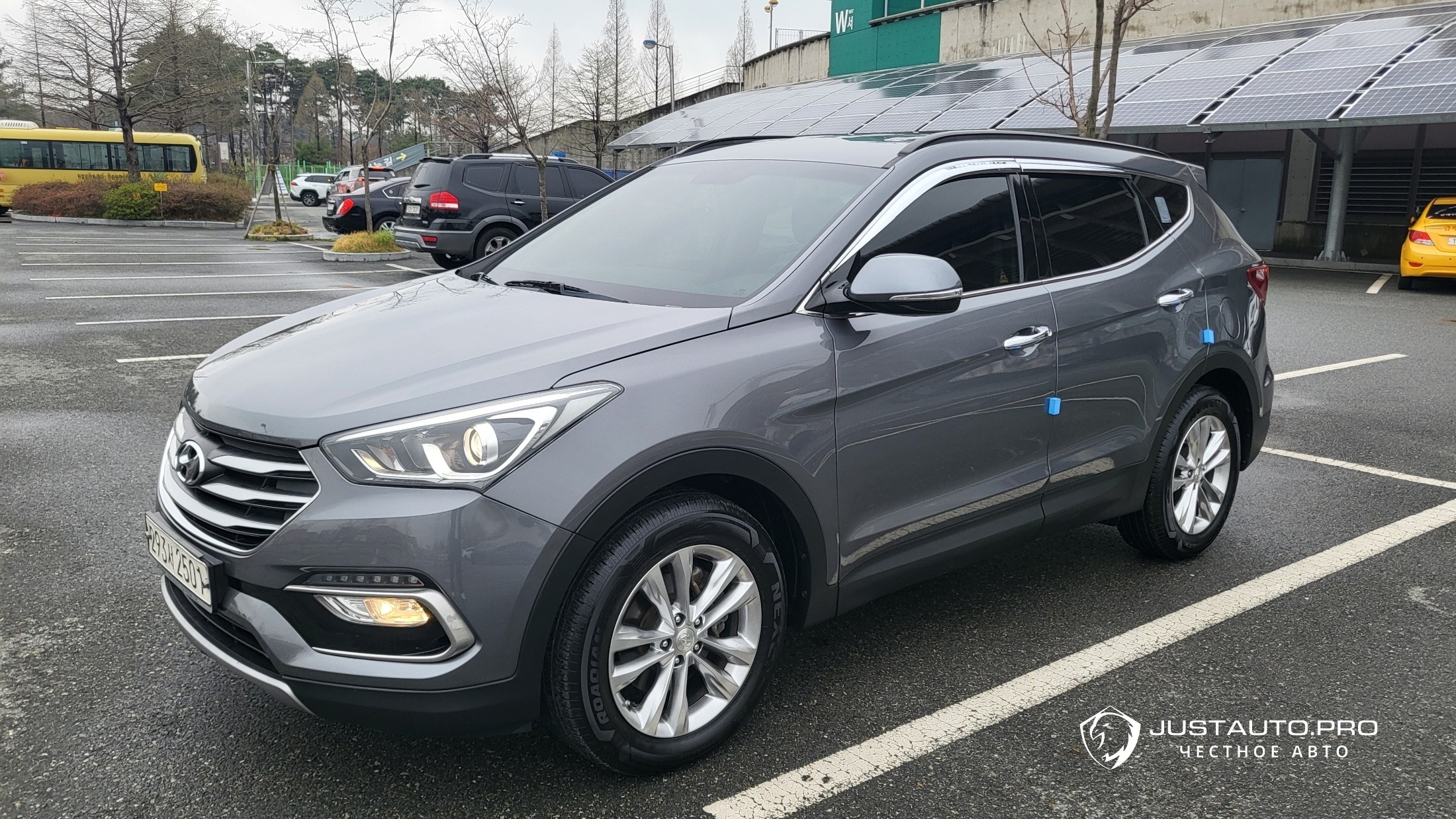 Автомобиль Hyundai Santafe