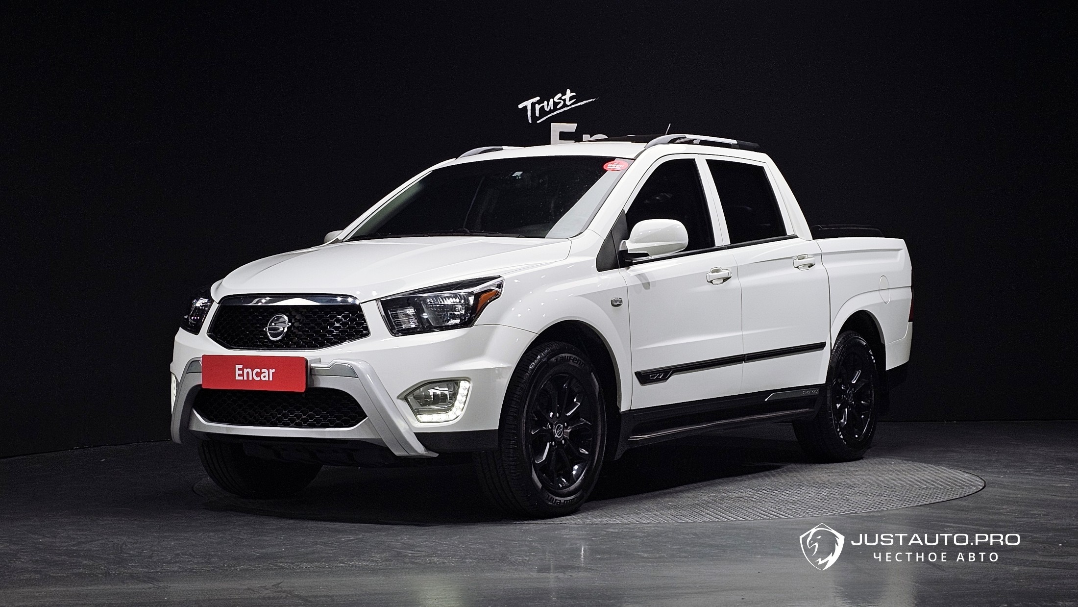 Автомобиль KG_Mobility_Ssangyong KORANDO