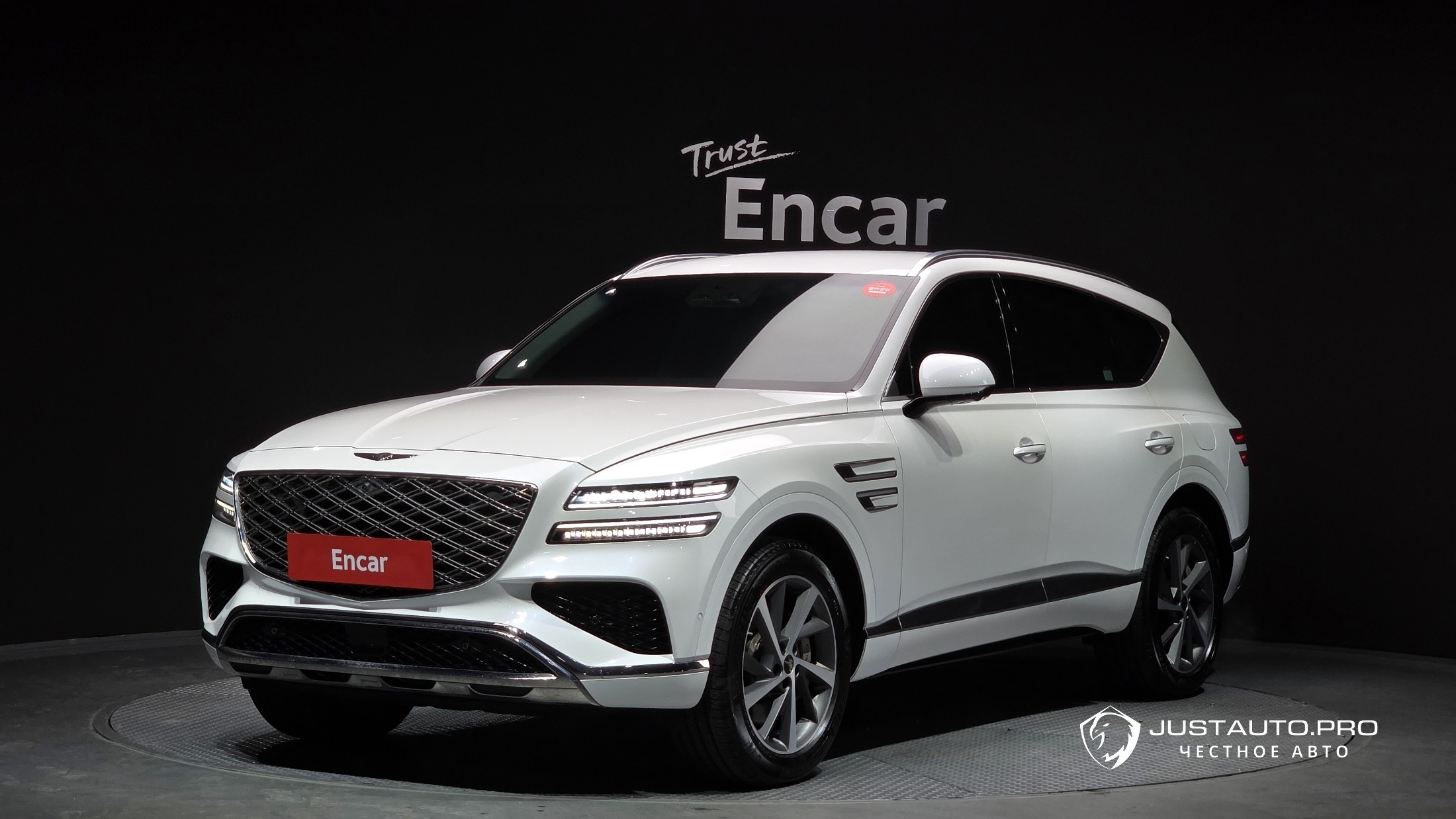 Автомобиль Genesis GV80