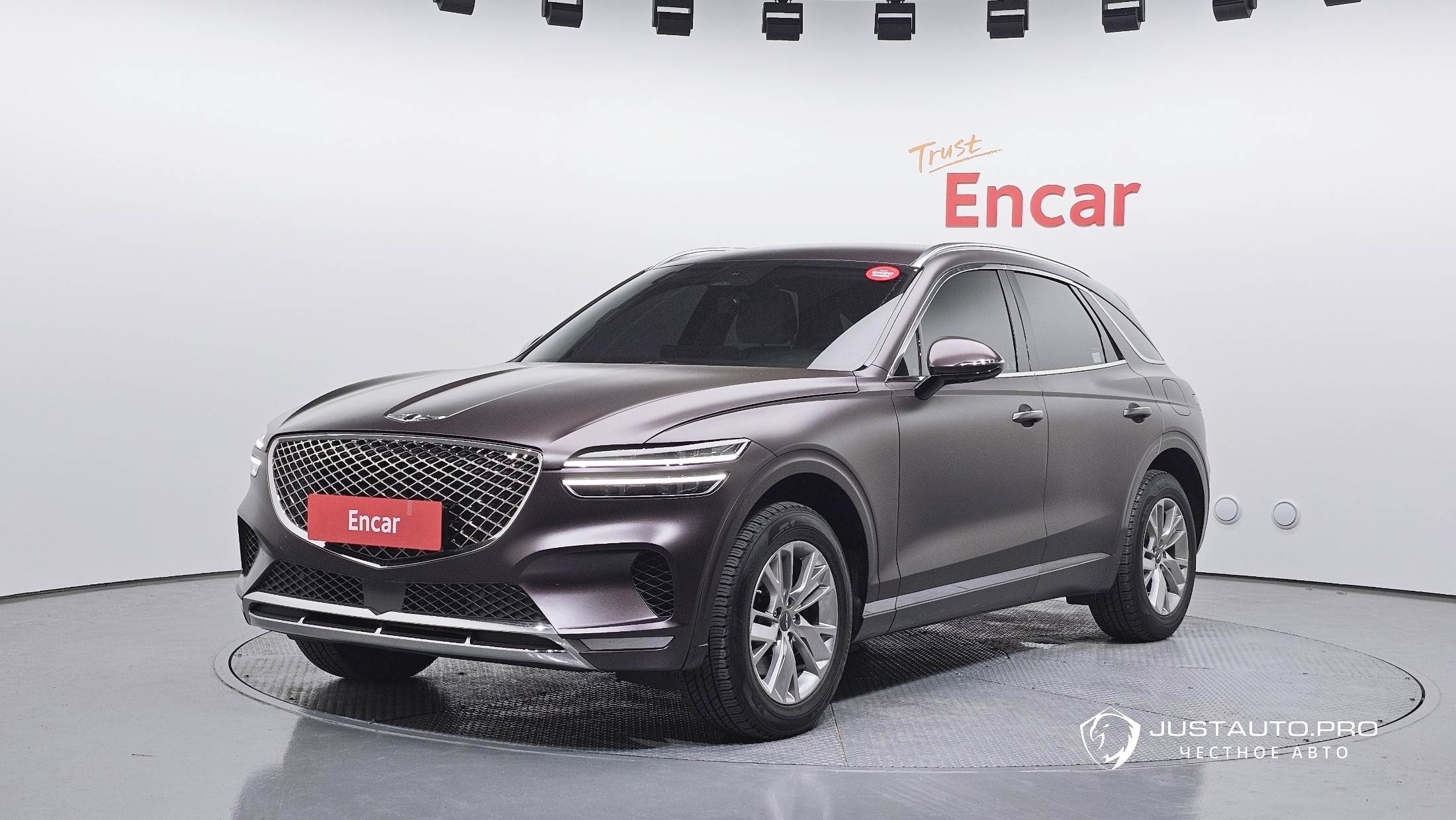 Автомобиль Genesis GV70