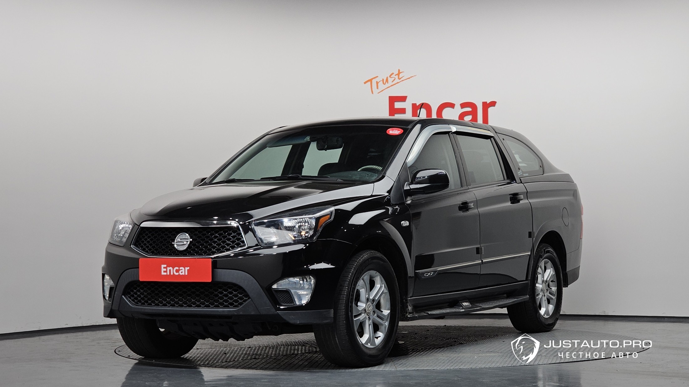 Автомобиль KG_Mobility_Ssangyong KORANDO
