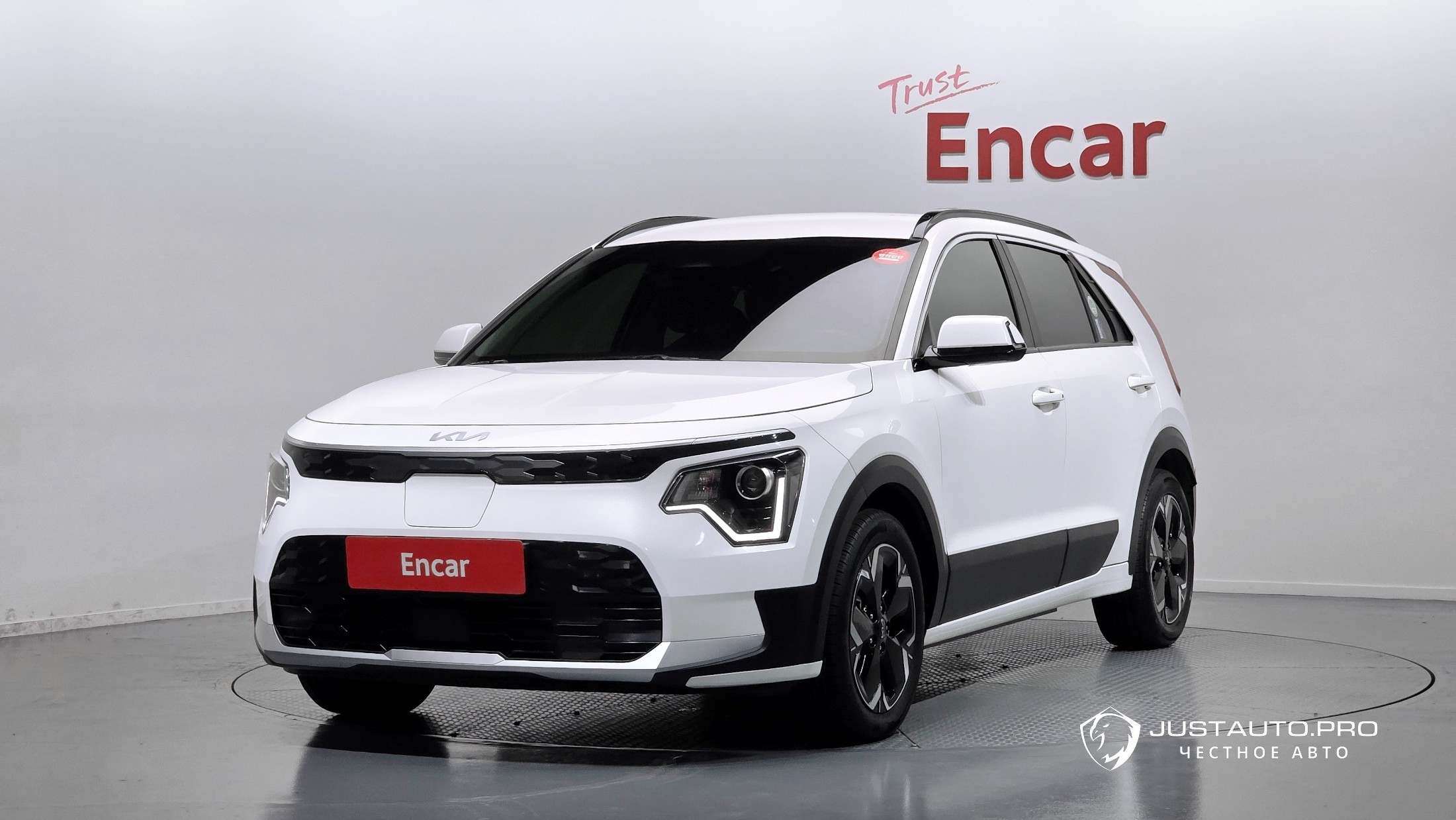 Автомобиль Kia Niro