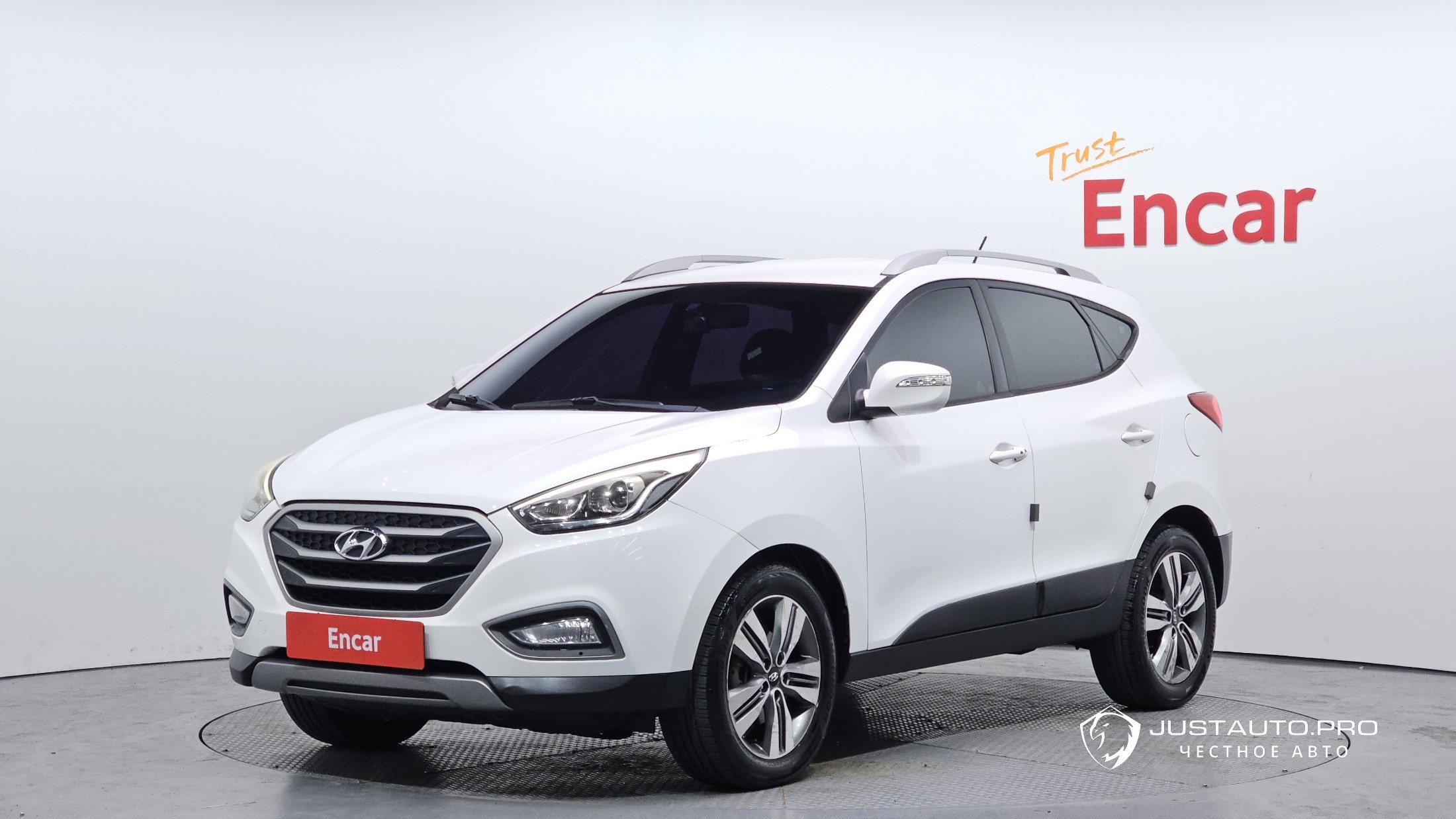 Автомобиль Hyundai Tucson