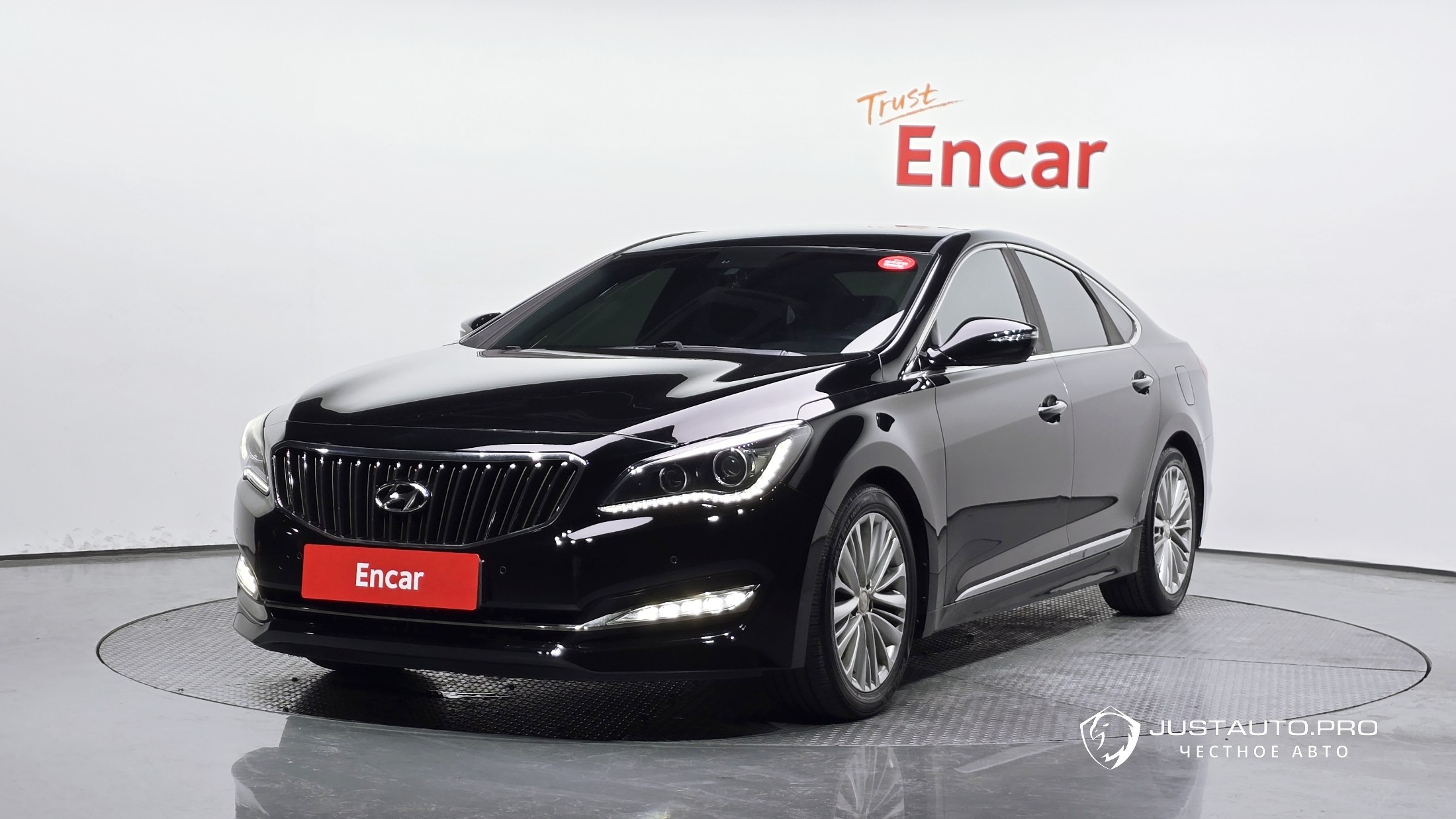 Автомобиль Hyundai Aslan
