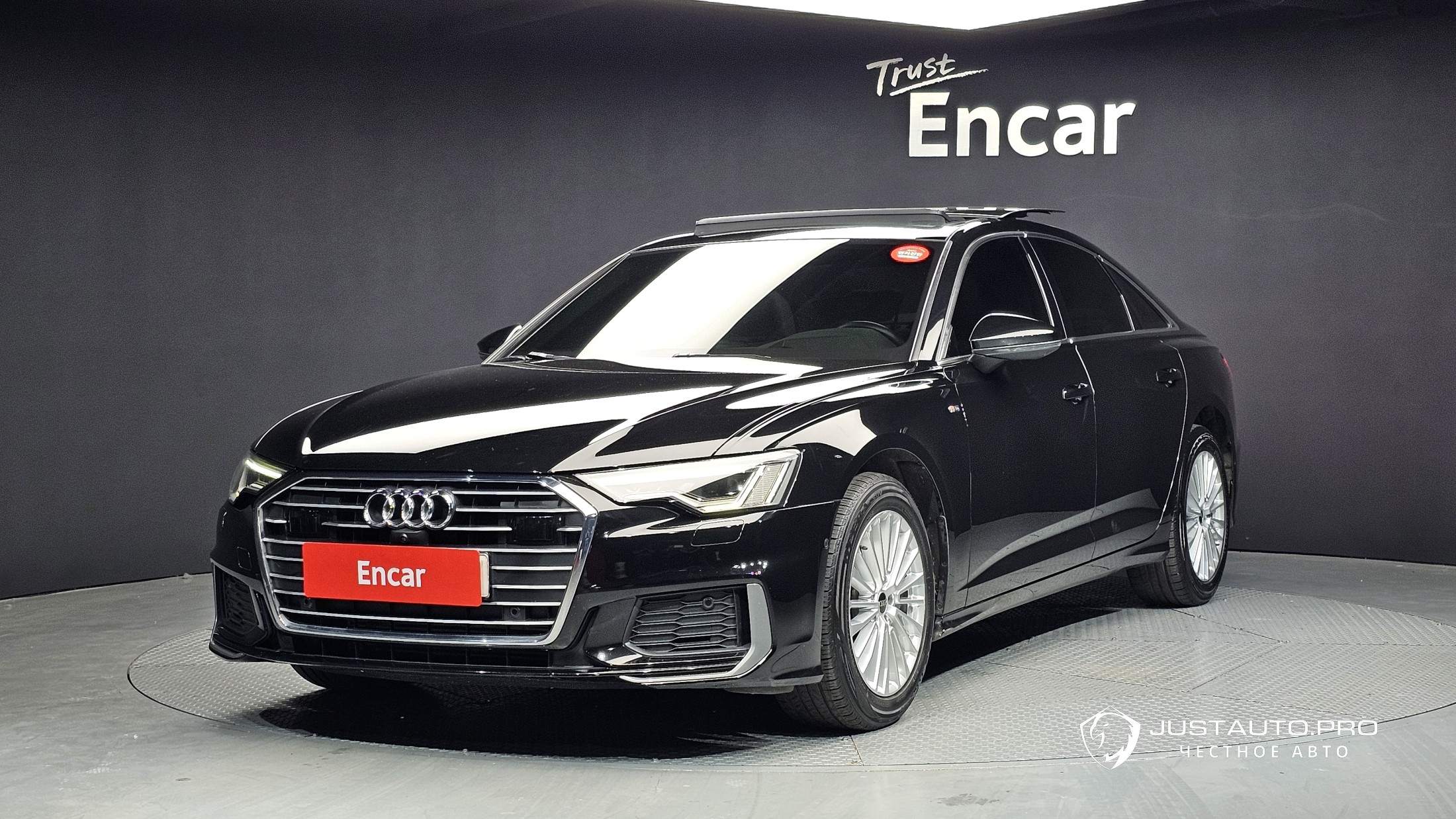 Автомобиль Audi A6
