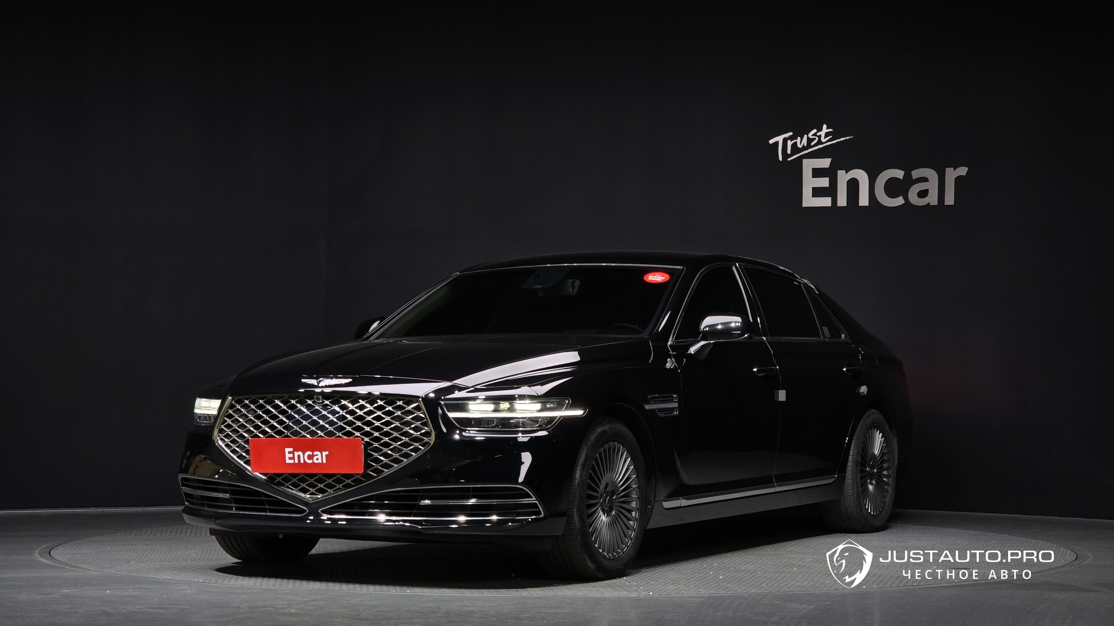 Автомобиль Genesis G90