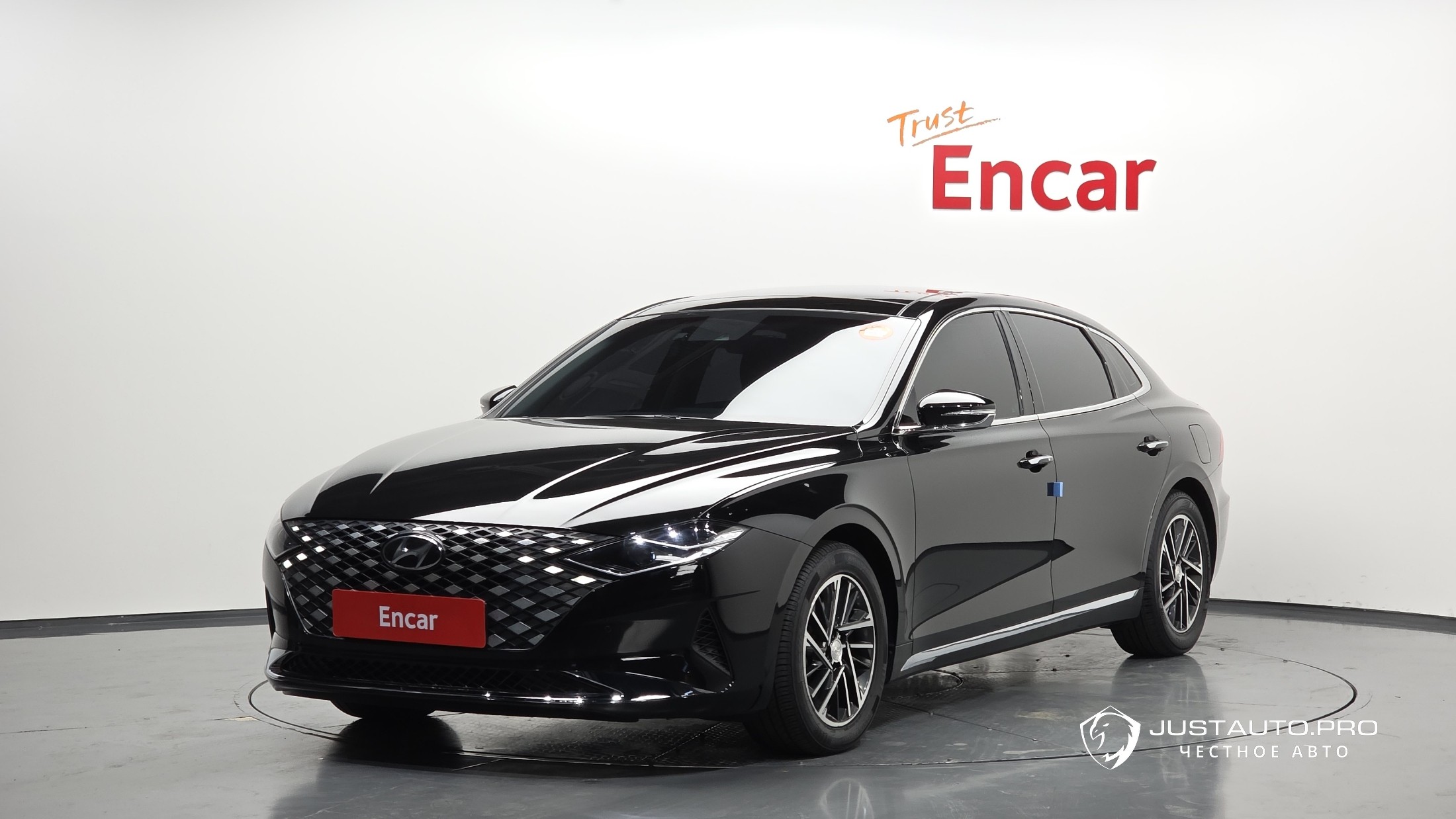 Автомобиль Hyundai Grandeur