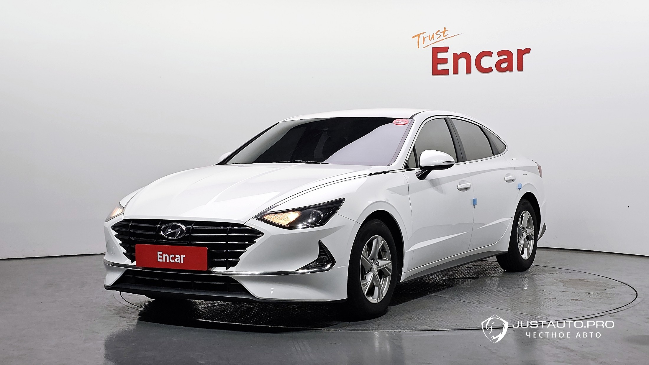 Автомобиль Hyundai Sonata